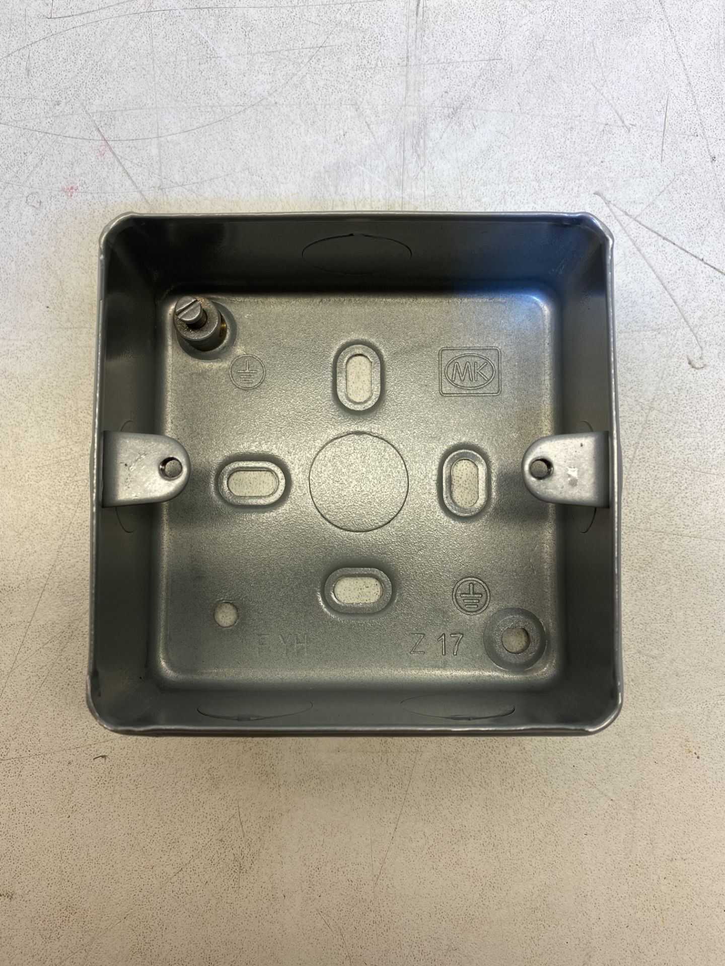 45 x Grey Plug Back Boxes - Image 2 of 2