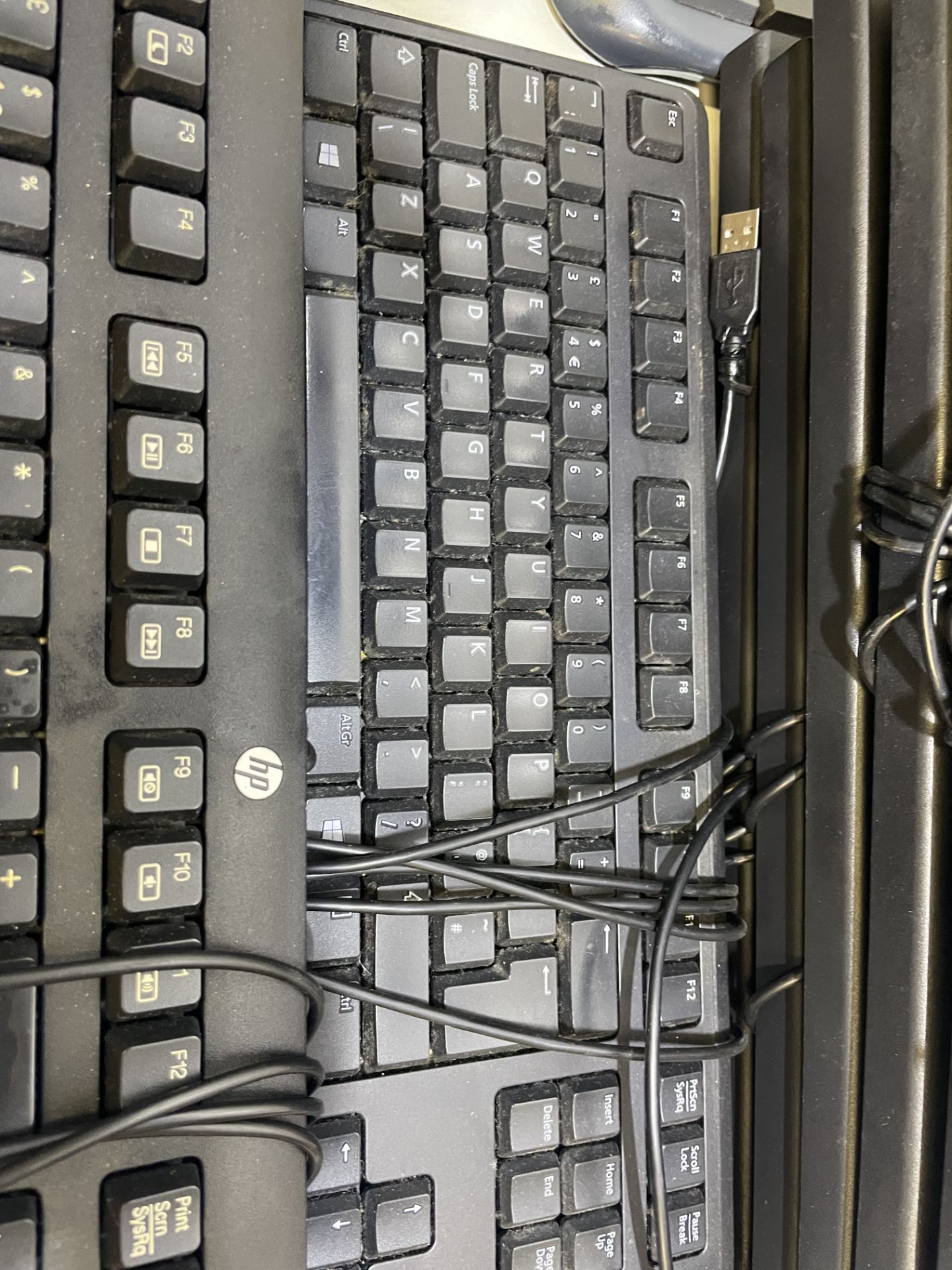 13 x Various Wired Keyboards | See Pictures - Image 4 of 8
