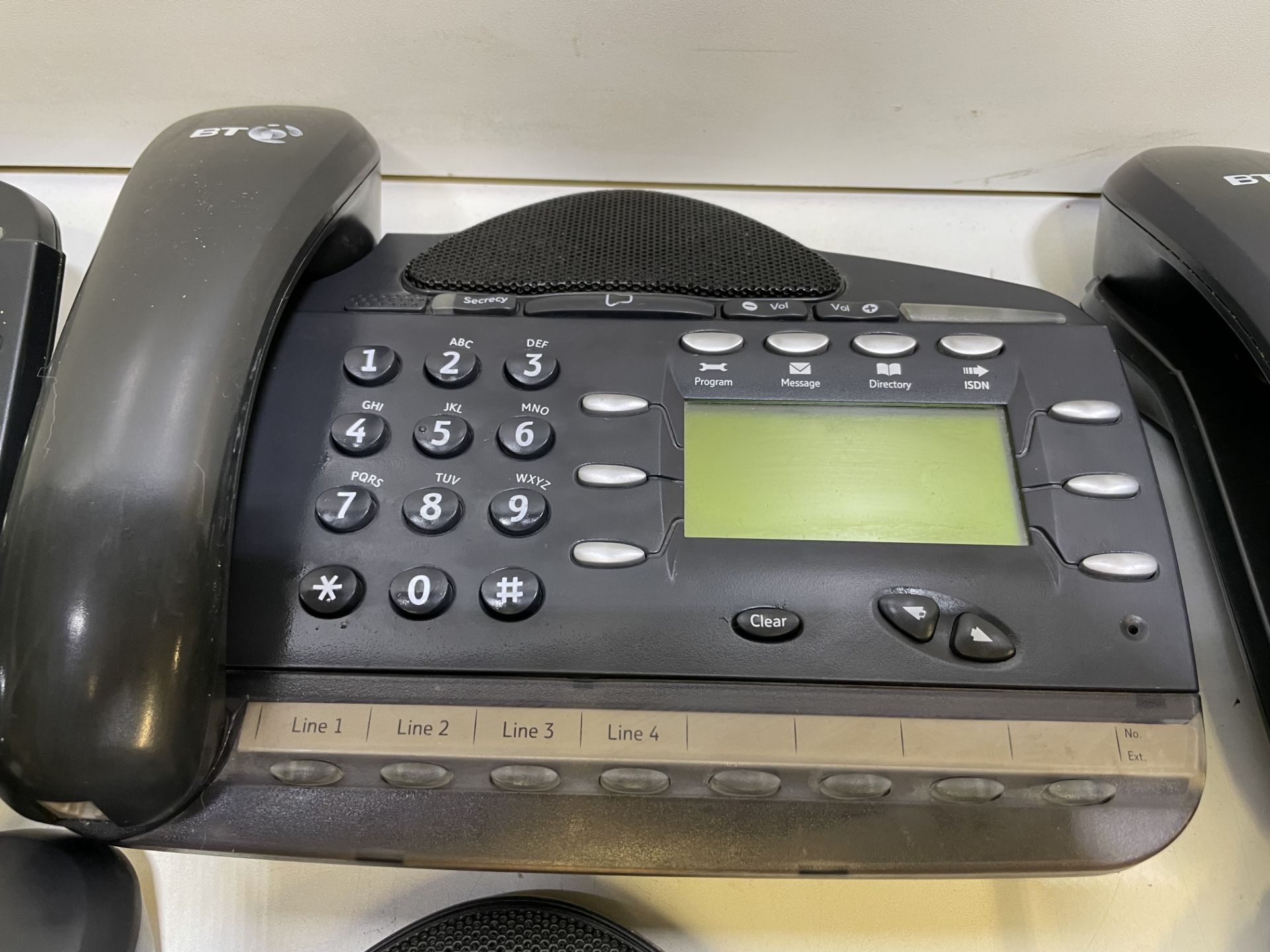 5 x BT Telephones BTV8 Featurephone - Image 3 of 5