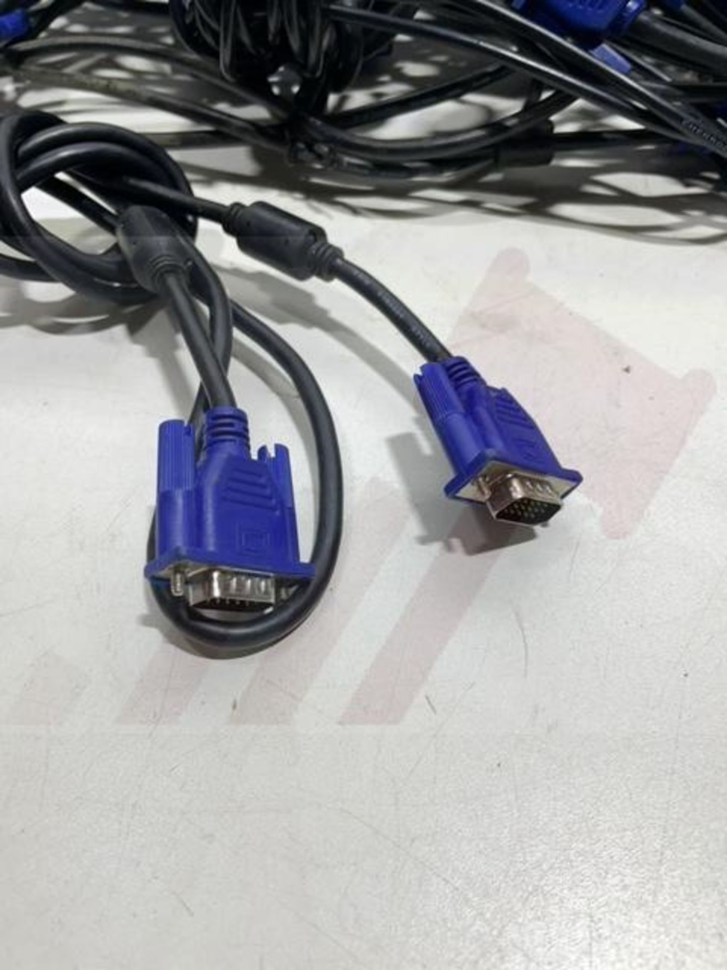 30 X VGA to VGA Cables | See Pictures for more Details - Image 2 of 3
