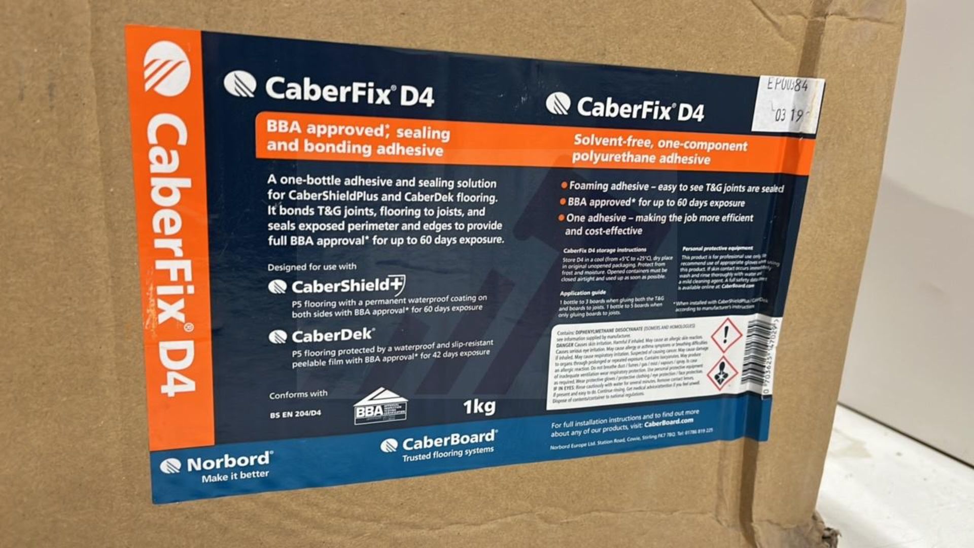 11 x CaberFix D4 BBA Approved Sealing And Bonding Adhesive Bottles | 1KG Each - Image 3 of 3