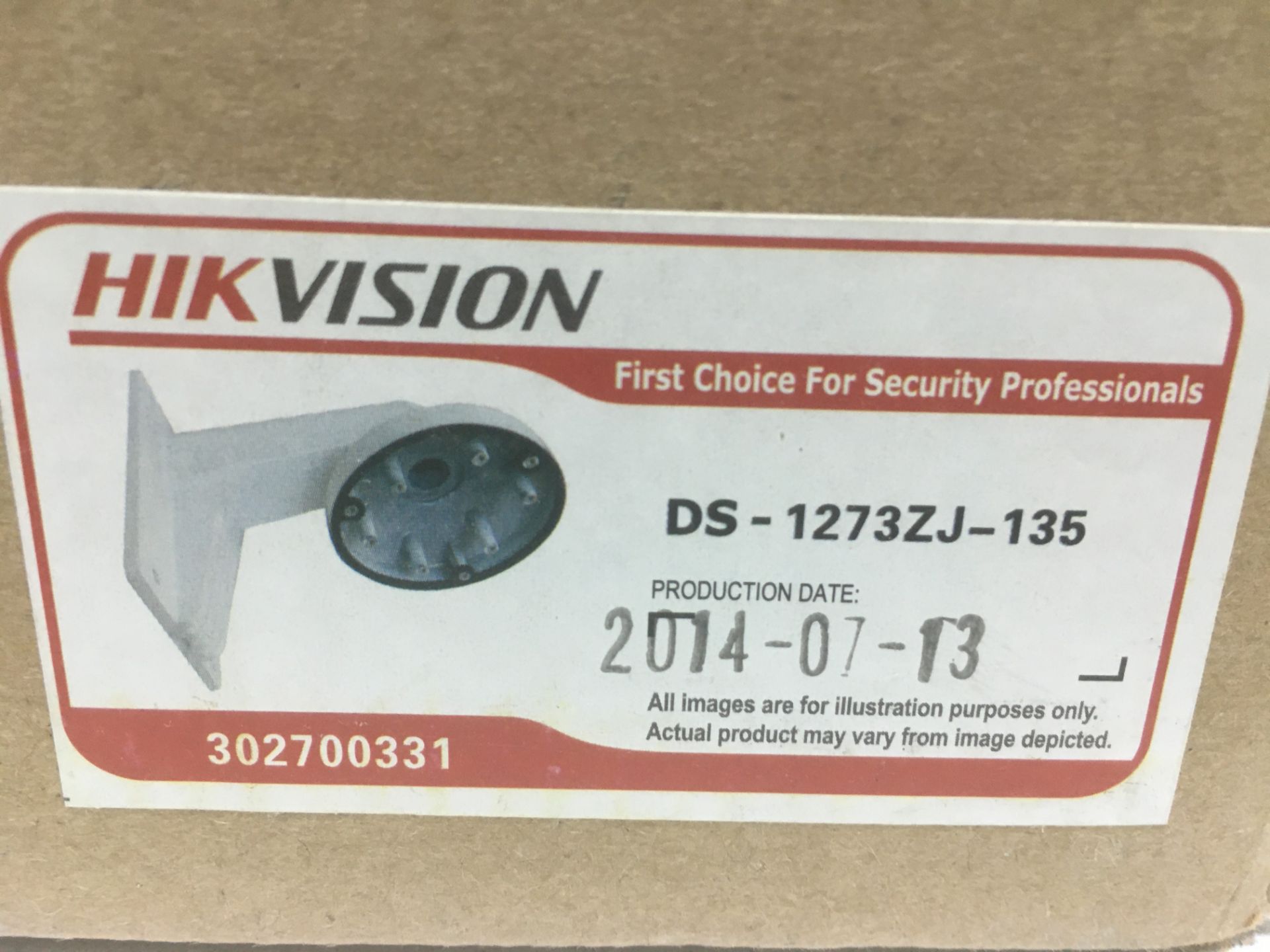 HikVision Ds-1273ZJ-135 Wall Mount For CCTV - Image 2 of 5