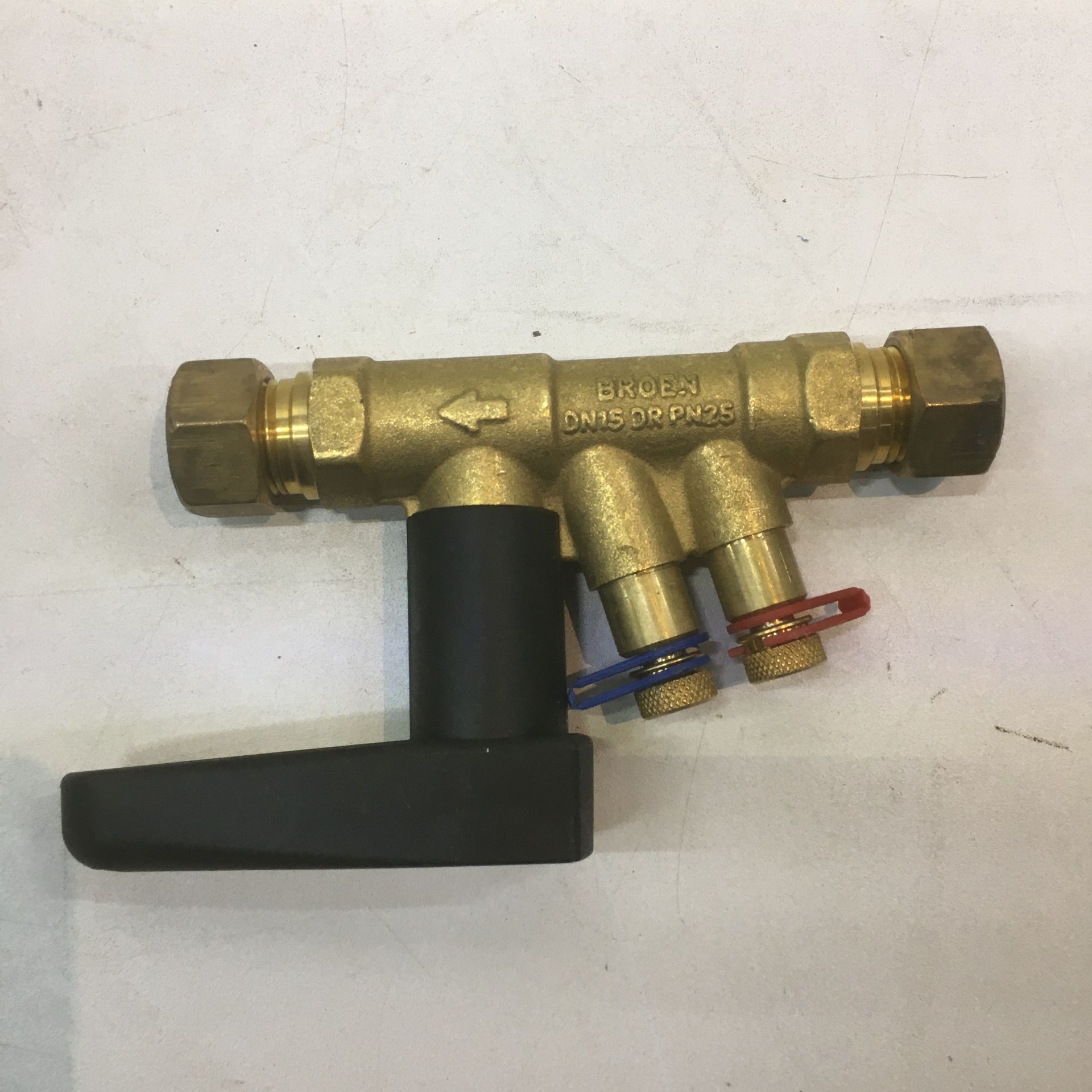 10 x Various Pipe Cut-Off Valves As Per Description - Image 2 of 5