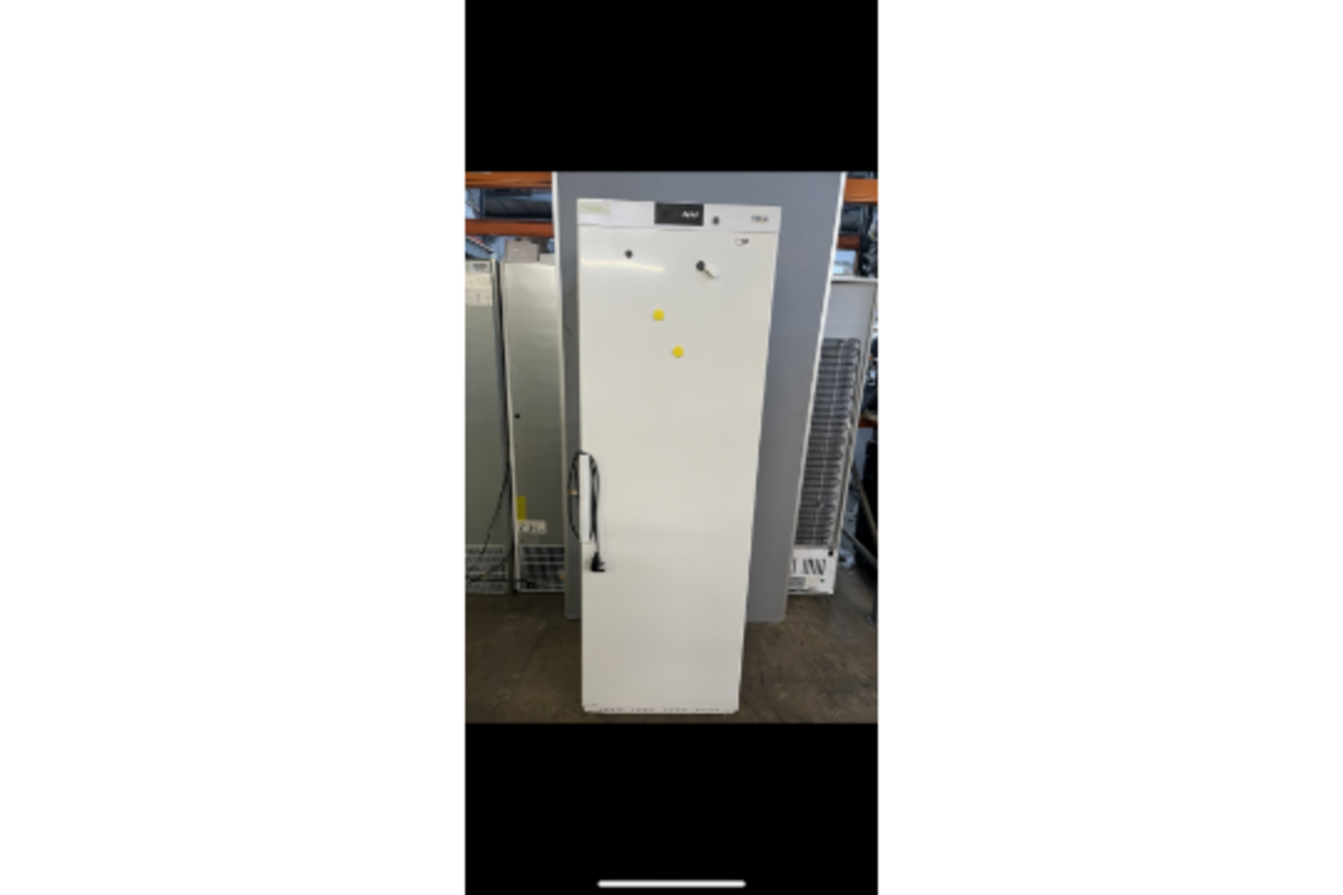 Adexa WF400 Upright Freezer * NO KEY*