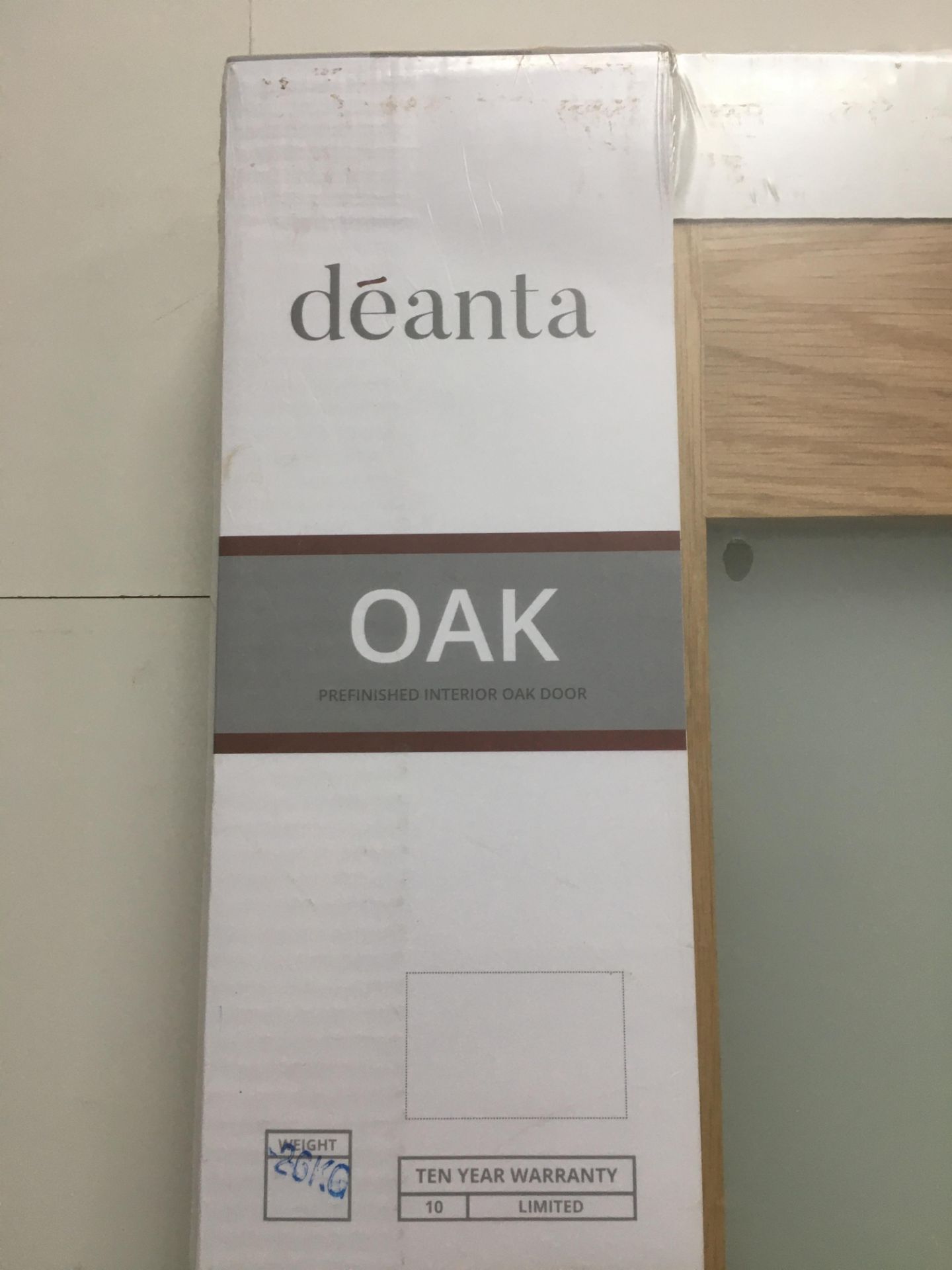 Deanta Coventry 4-Window Pre-Finished Oak Interior Door | Frosted Glaze | 1981mm x 686mm x 35mm - Image 4 of 5