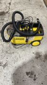Karcher Puzzi 100 spray extraction cleaner