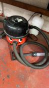 Numatic Henry HVR-200-22 vacuum cleaner