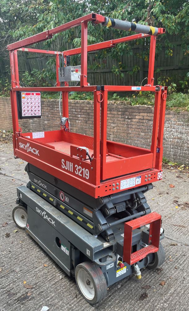 Skyjack Scissor Lifts | Revolving door Heater | Woodworking Machine | Pumps | Sale Ends 27 October 2021