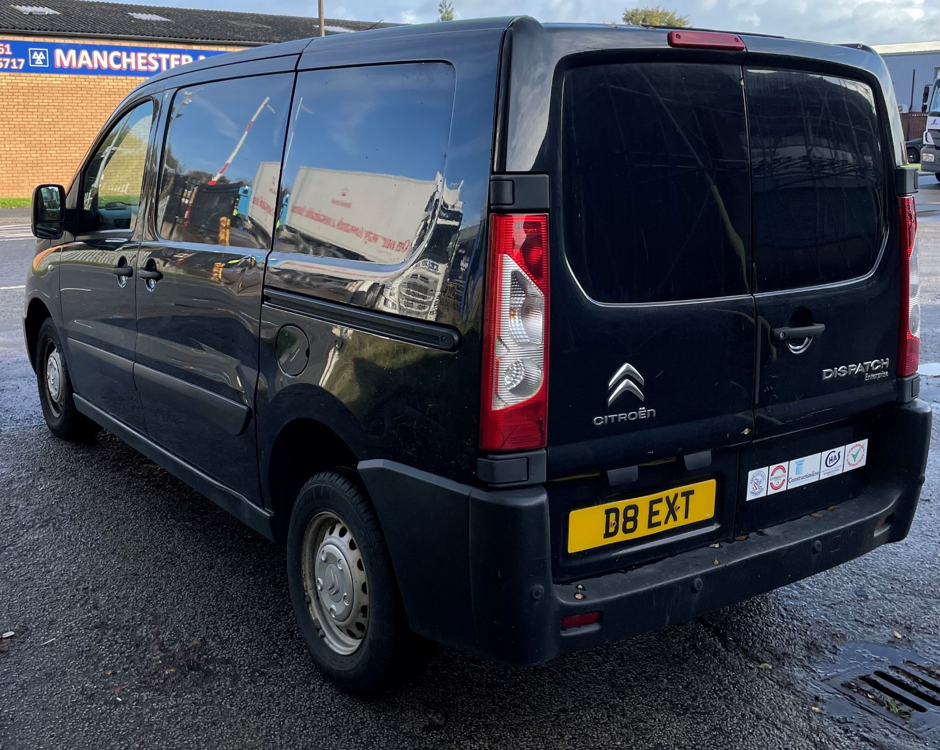 Citroen Dispatch Enterprise Black | Reg: D8 EXT | Mileage: 97096 - Image 4 of 19