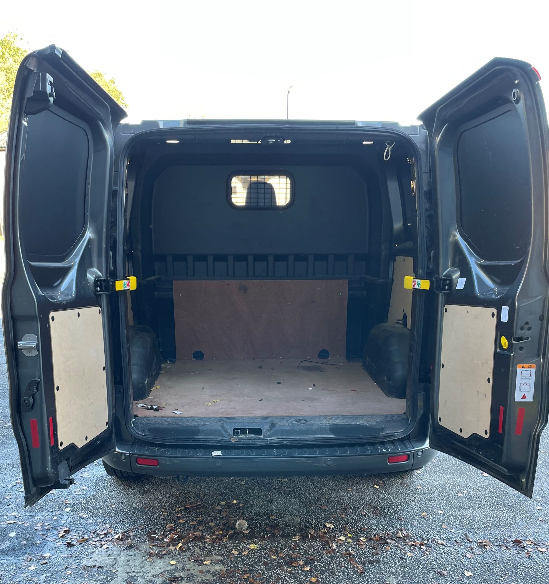 Ford Transit Custom | Reg: CX20 YAA | Mileage: 35788 - Image 16 of 17