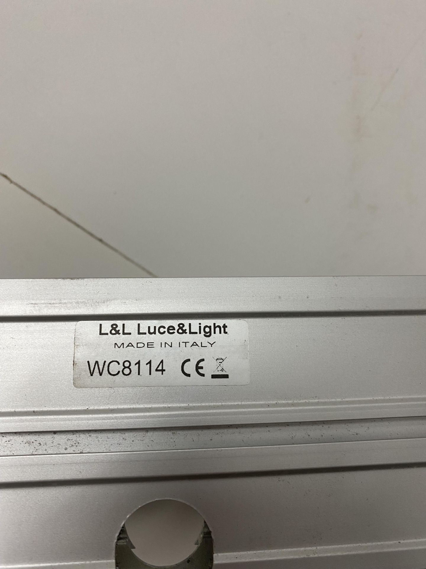 13 x Luce & Light WC8114 Aluminium outer casing - 2015 mm - Image 2 of 4