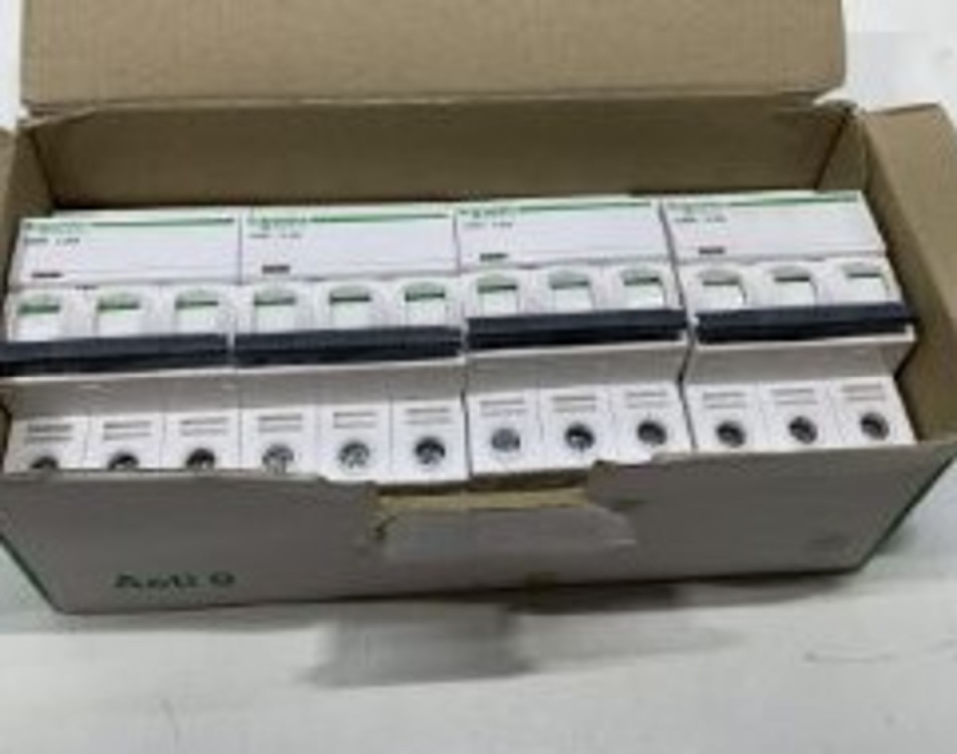 4X Schneider Electric | Acti9-ic60H 415v - Image 6 of 8