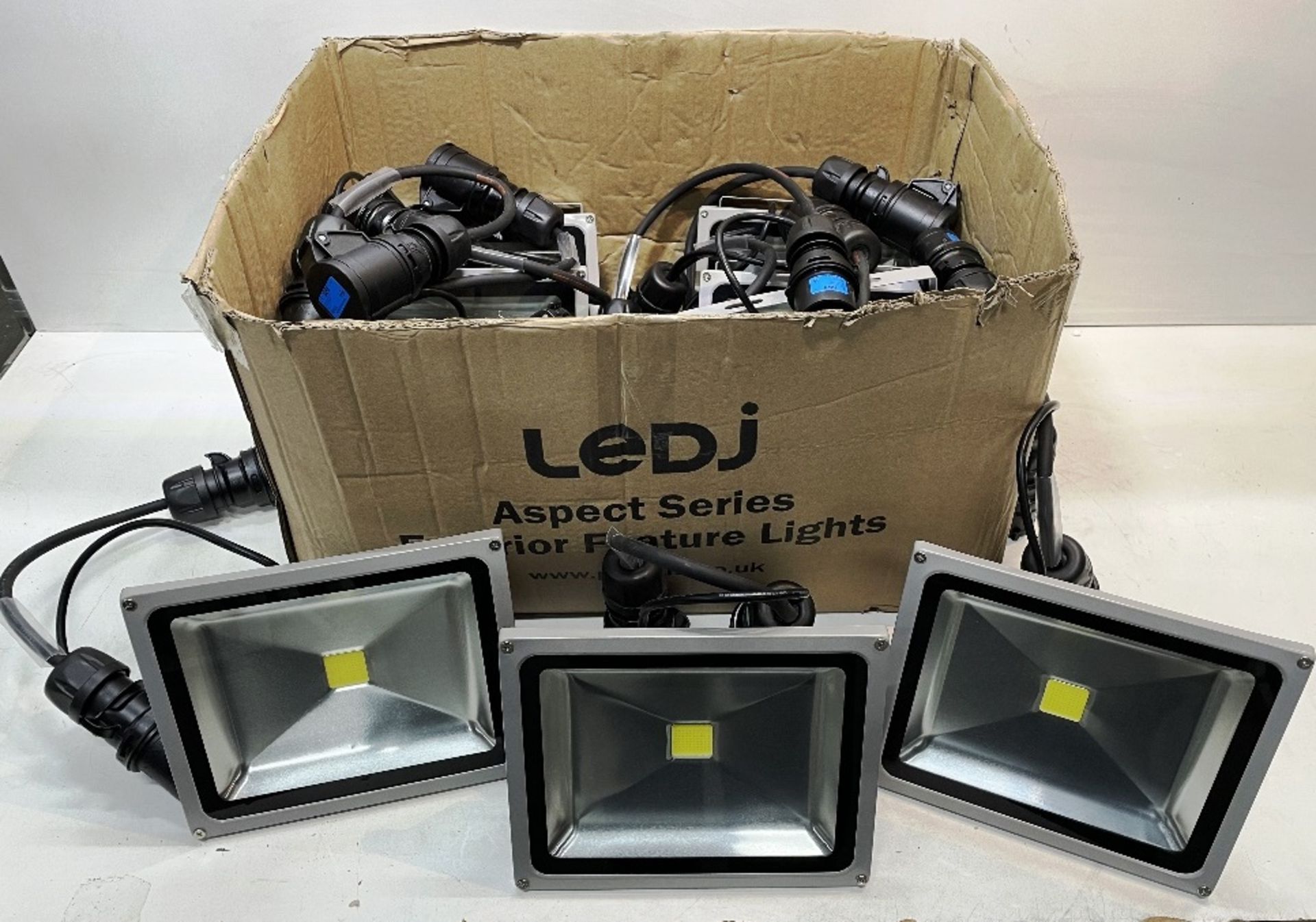 12 x LED 50w White Flood Lights