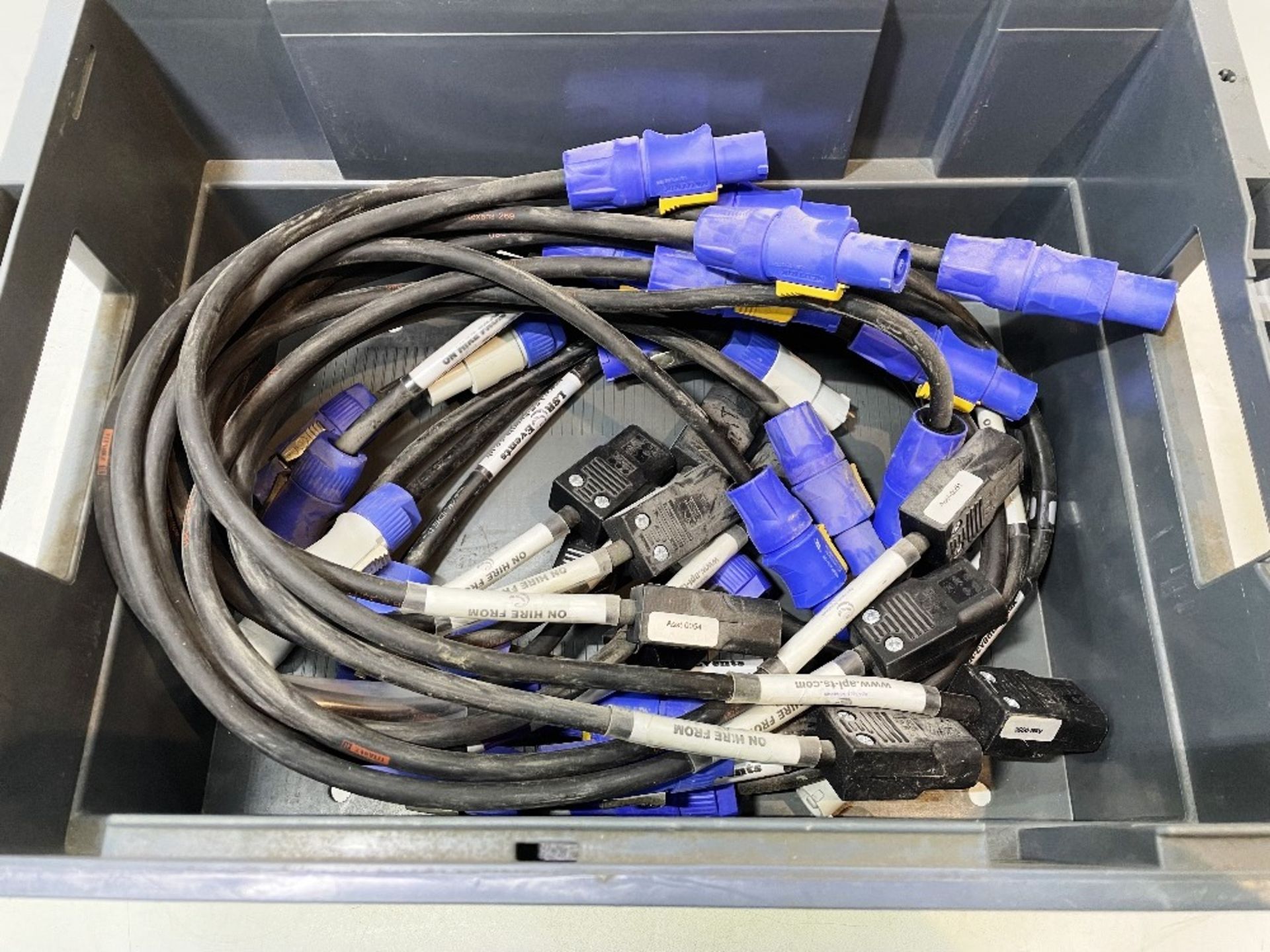 20 x Various Powercon Shorts & IEC to Powercon Cables - Image 4 of 4