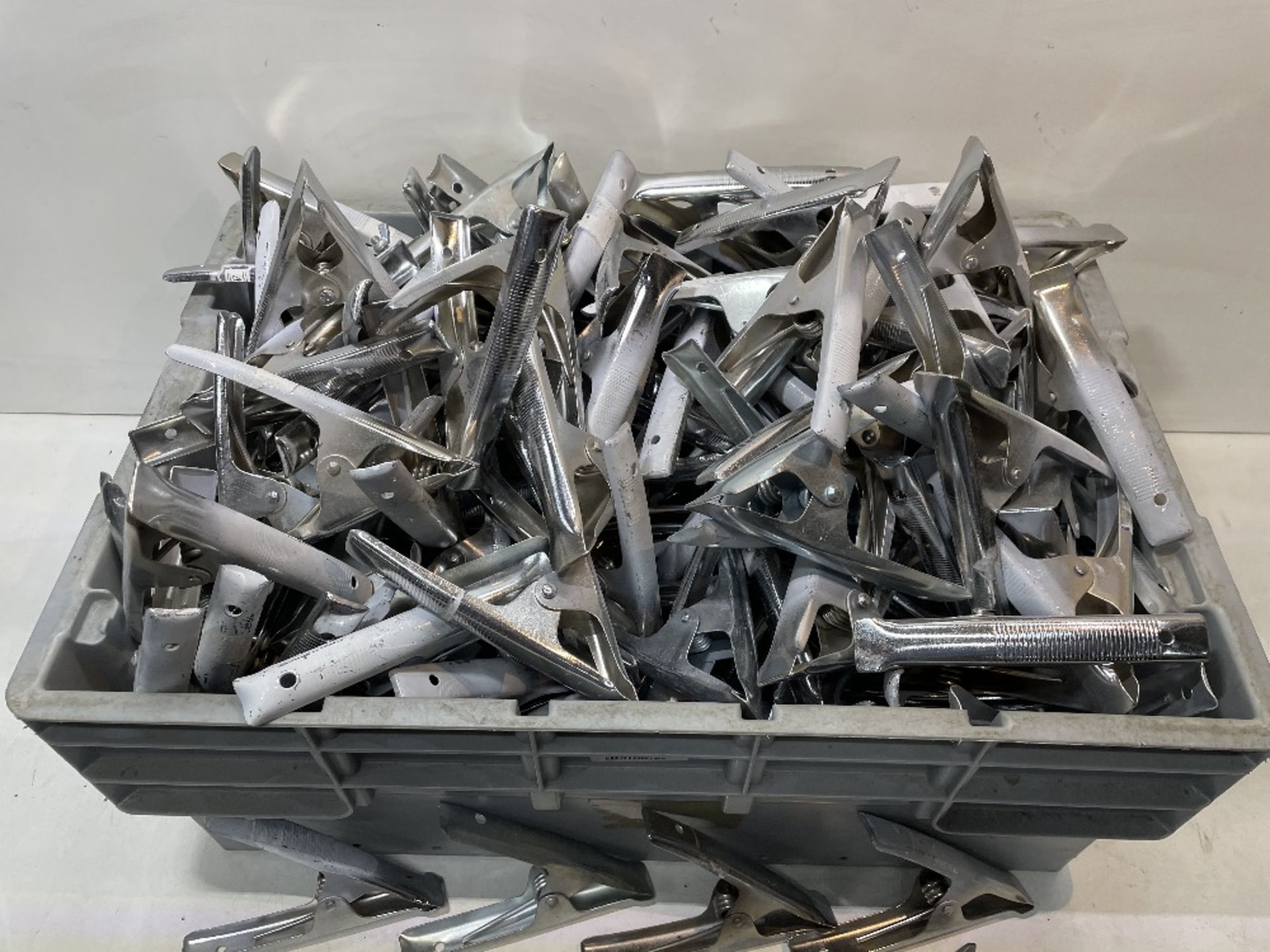 Quantity of Heavy Duty Market Stall Clips - Image 3 of 3