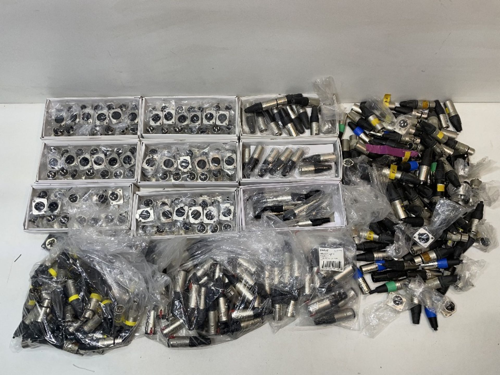 Quantity of XLR Plugs & Connectors