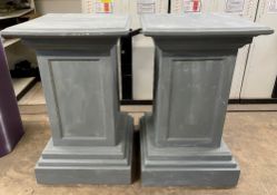 2 x Halloween Themed Pedestal Props