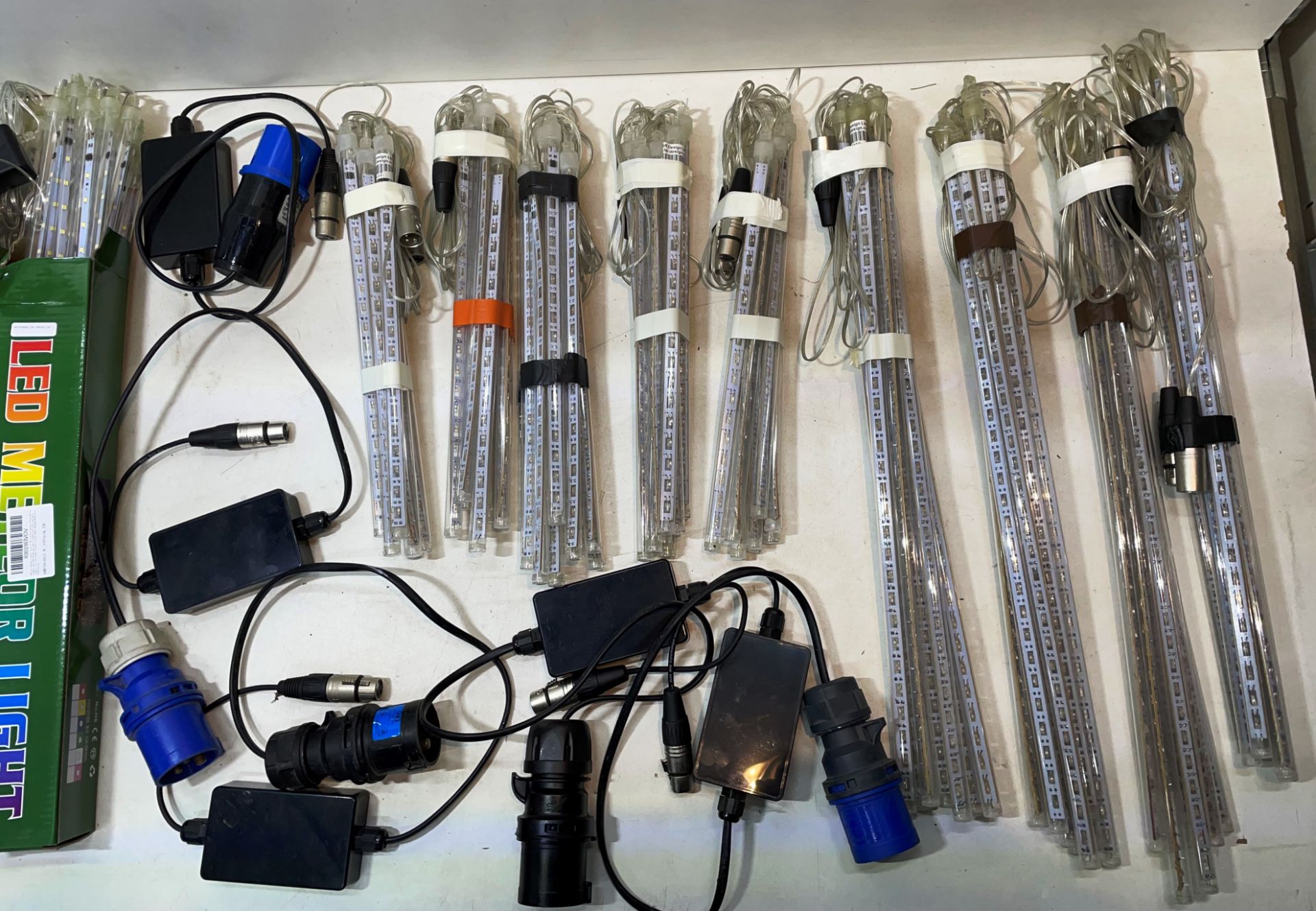 12 x Sets of Various LED Meteor Shower Rain Lights - Image 2 of 8