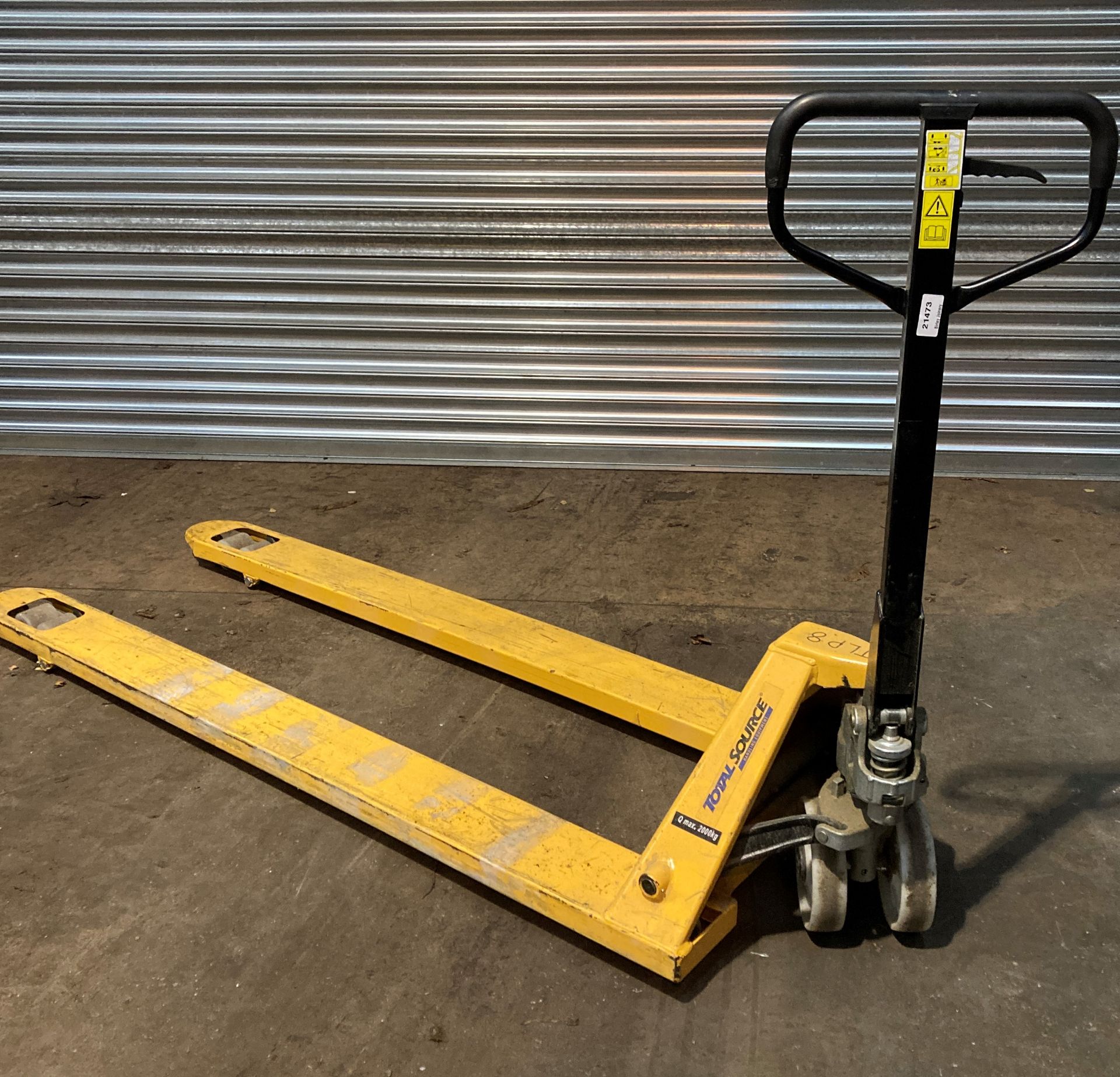 Total Source 2 Tonne Extended Pallet Truck - Image 2 of 3