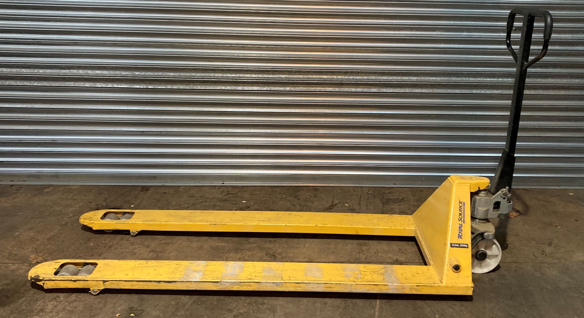 Total Source 2 Tonne Extended Pallet Truck