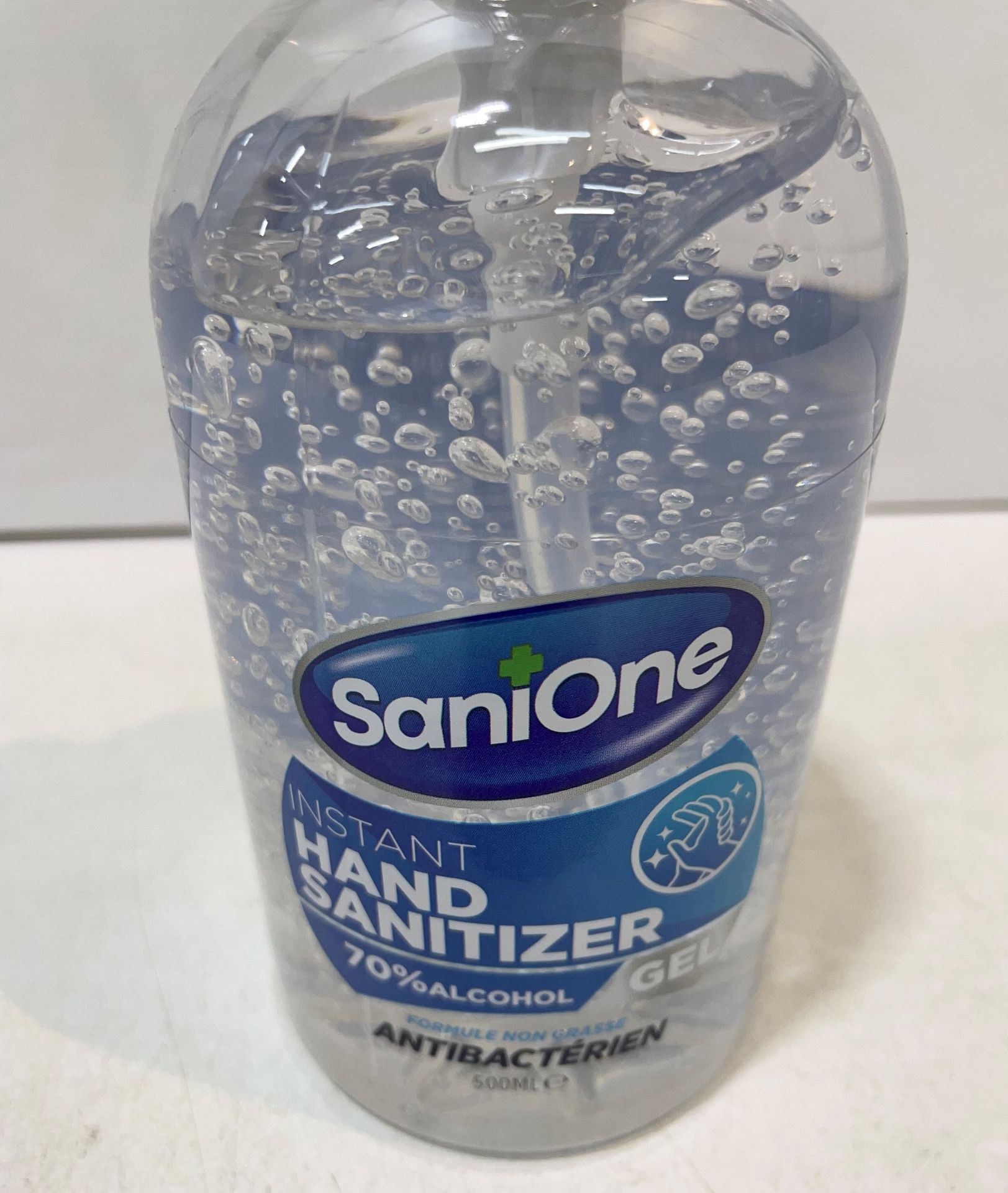 Approximately 1440 500ml Instant Hand Sanitizer Gel |****Instructions are FRENCH**** - Image 3 of 10