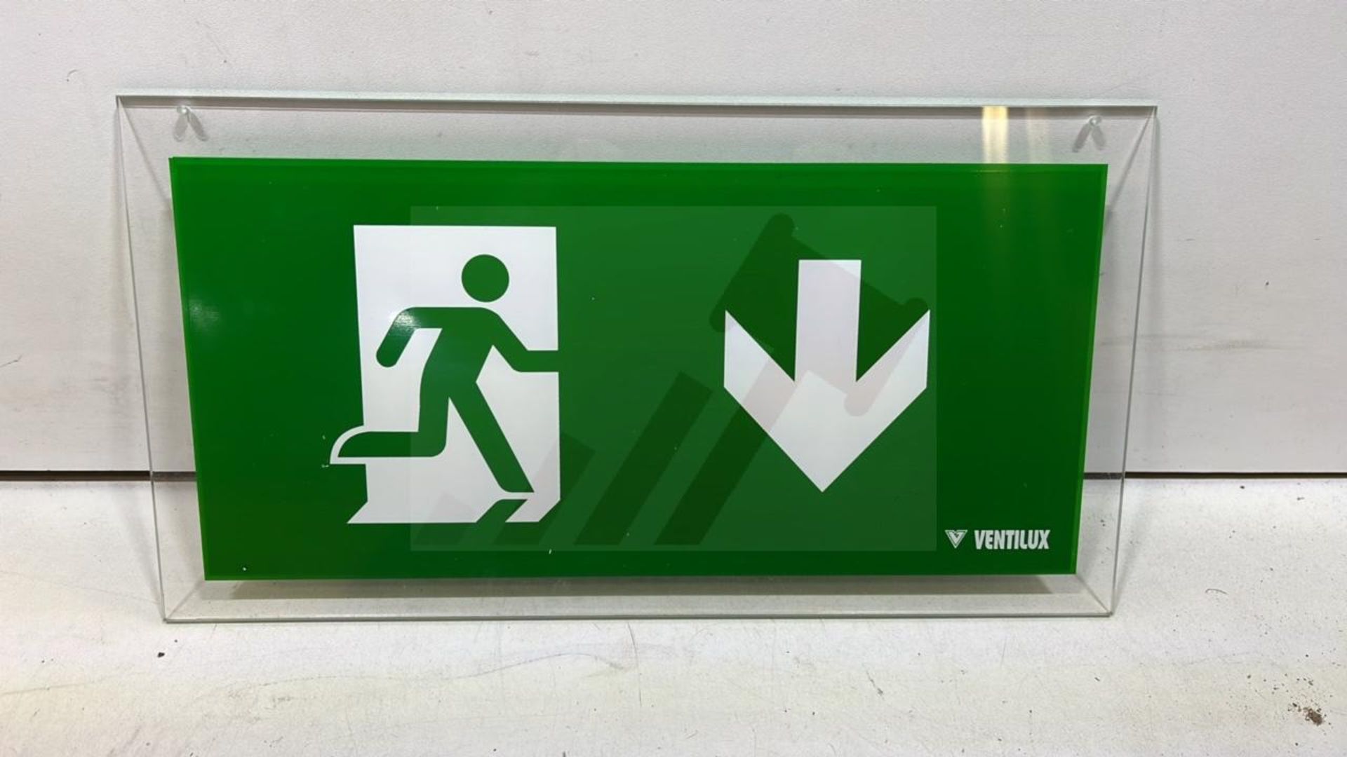 45 x Various Sized Emergency Exit Signs - As Pictured - Image 2 of 7