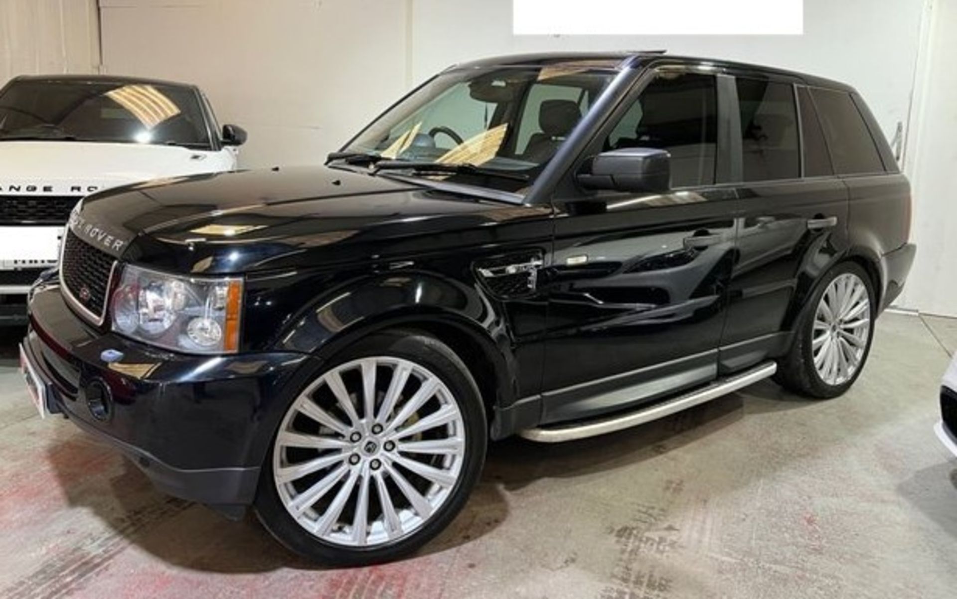 Range Rover Sport HSE Black | Reg: HD05 OHN | Milage: 148725