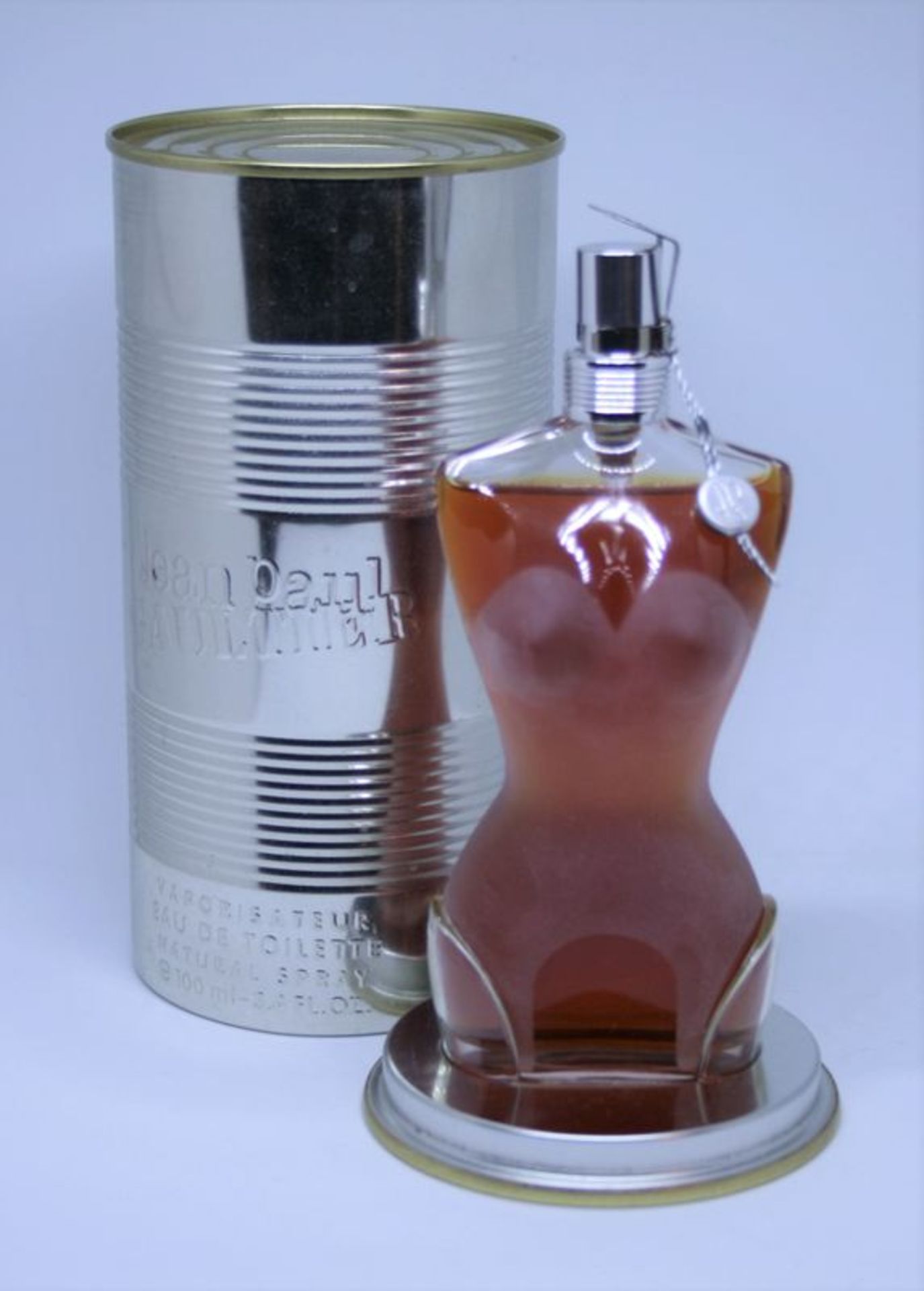 Parfum Jean-Paul GAULTIER, vaporisateur plein (100 ml) dans sa boîte en métal - - [...]
