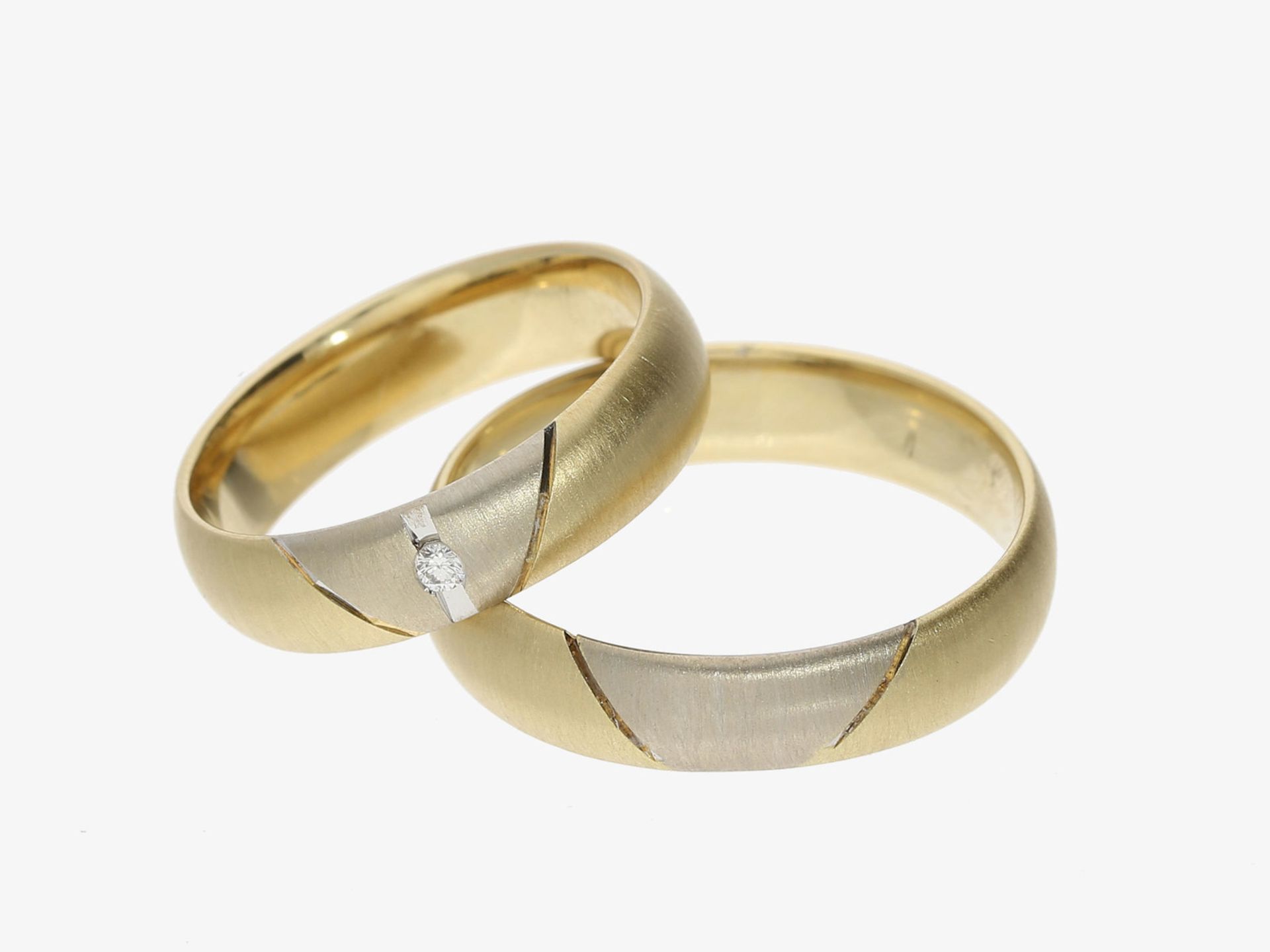 Ring: dekorative und ungetragene Bicolor-TrauringeCa. 9,7g, 14K Gold, Bicolor, ca. 5mm