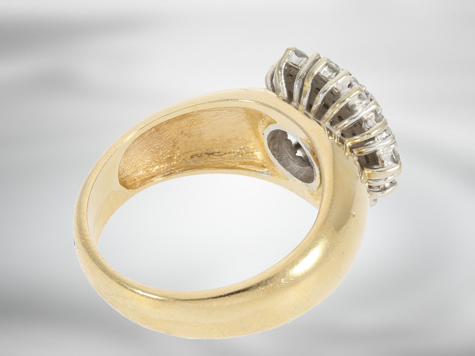 Ring: schöner vintage Goldring mit Brillanten von insgesamt ca. 1ct, 14K Gelbgold - Bild 3 aus 3