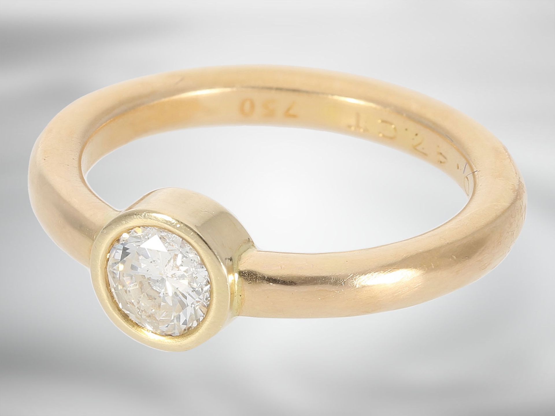 Ring: eleganter handgefertigter Solitär/Brillantring ca. 0,47ct, 18K Gelbgold, Goldschmiedehandarbei - Image 2 of 3