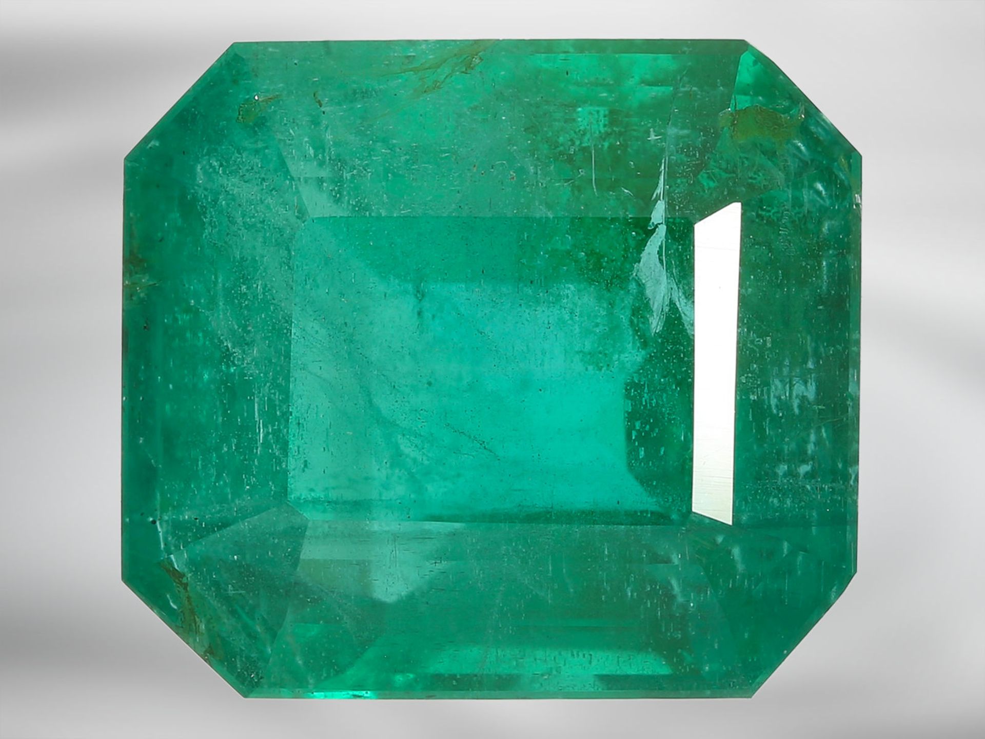 Smaragd: natürlicher, sehr wertvoller Smaragd im Emerald-Cut, 16,87ct, mit GRS Gemstone Report aus d - Image 2 of 3