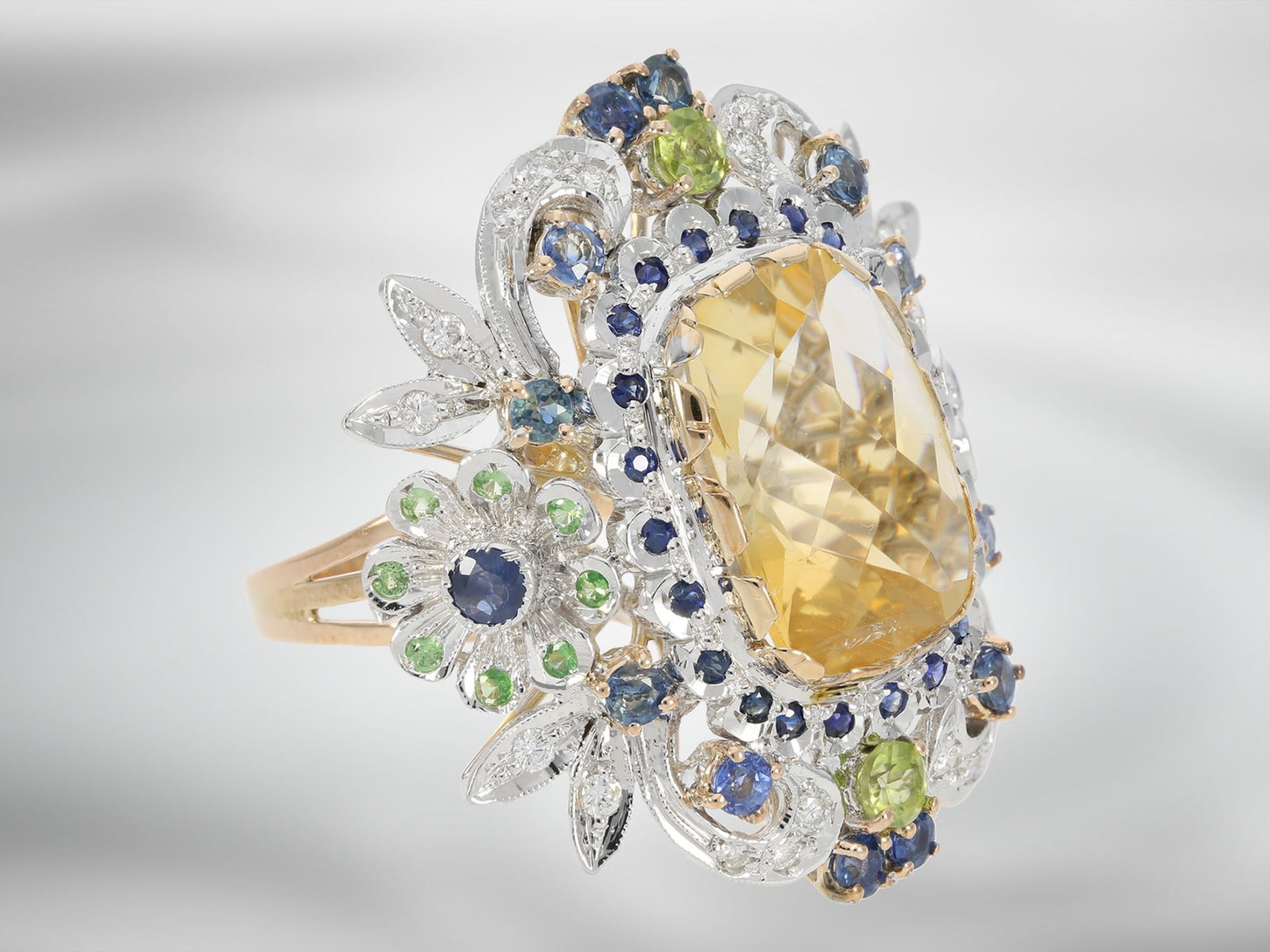 Ring: extravaganter italienischer Designer-Ring mit Citrin, Saphiren und Brillanten, insgesamt ca. 1 - Bild 3 aus 5