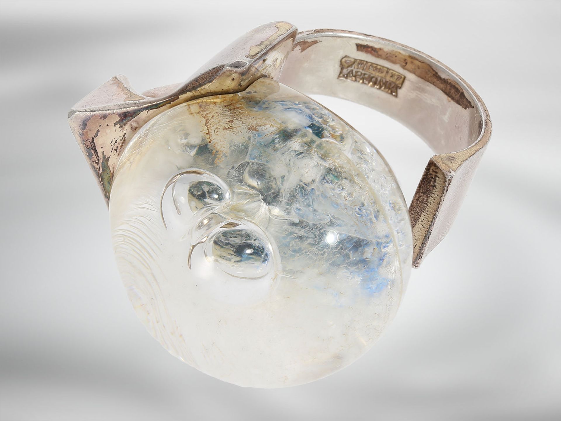 Ring: Designerring 'Petrified Lake' aus der Manufaktur Lapponia, mit Acryl, Sterlingsilber, Finnland - Image 2 of 4