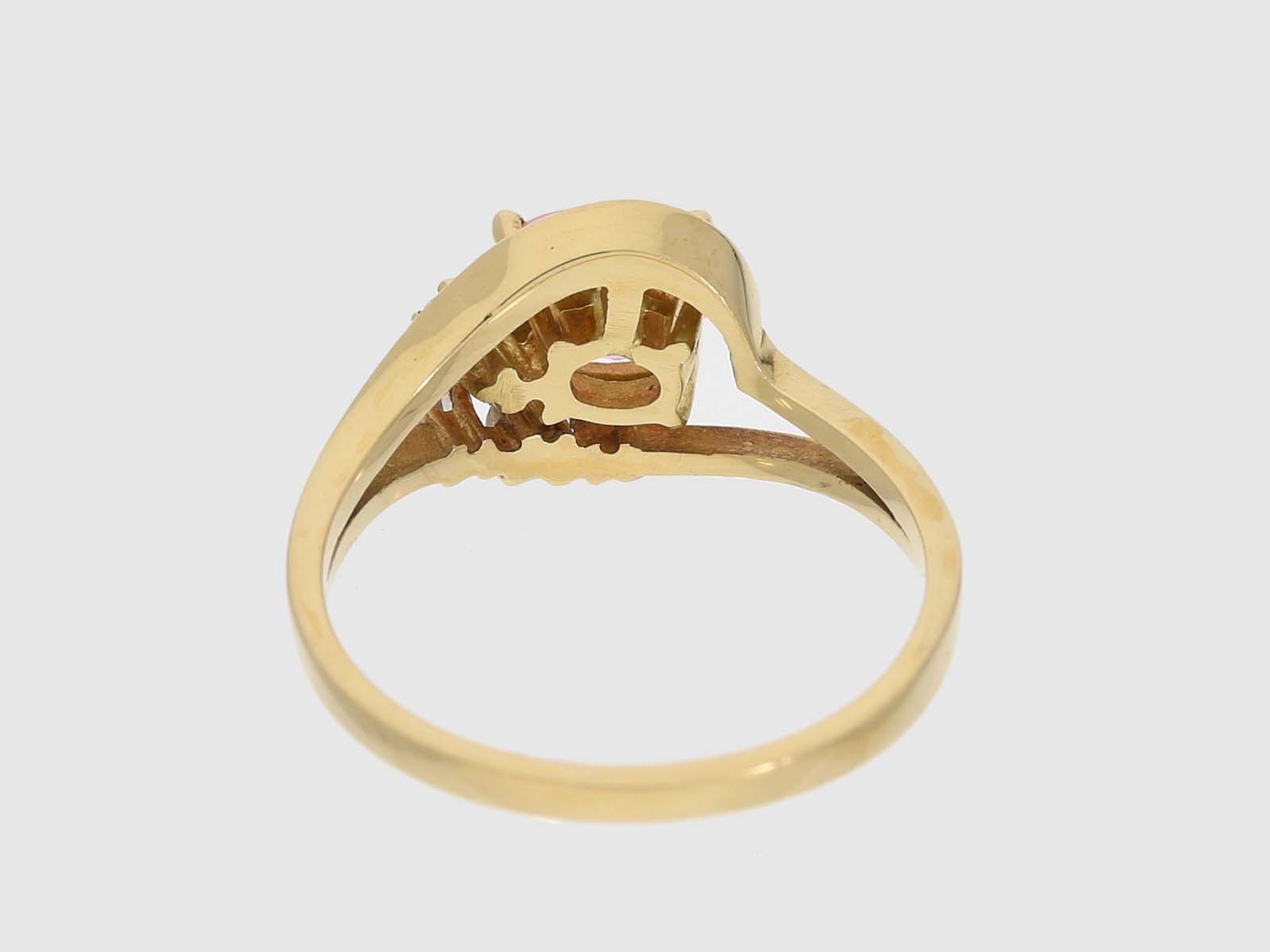 Ring: vintage Goldschmiedering mit Turmalin- und Diamantbesatz - Bild 2 aus 2