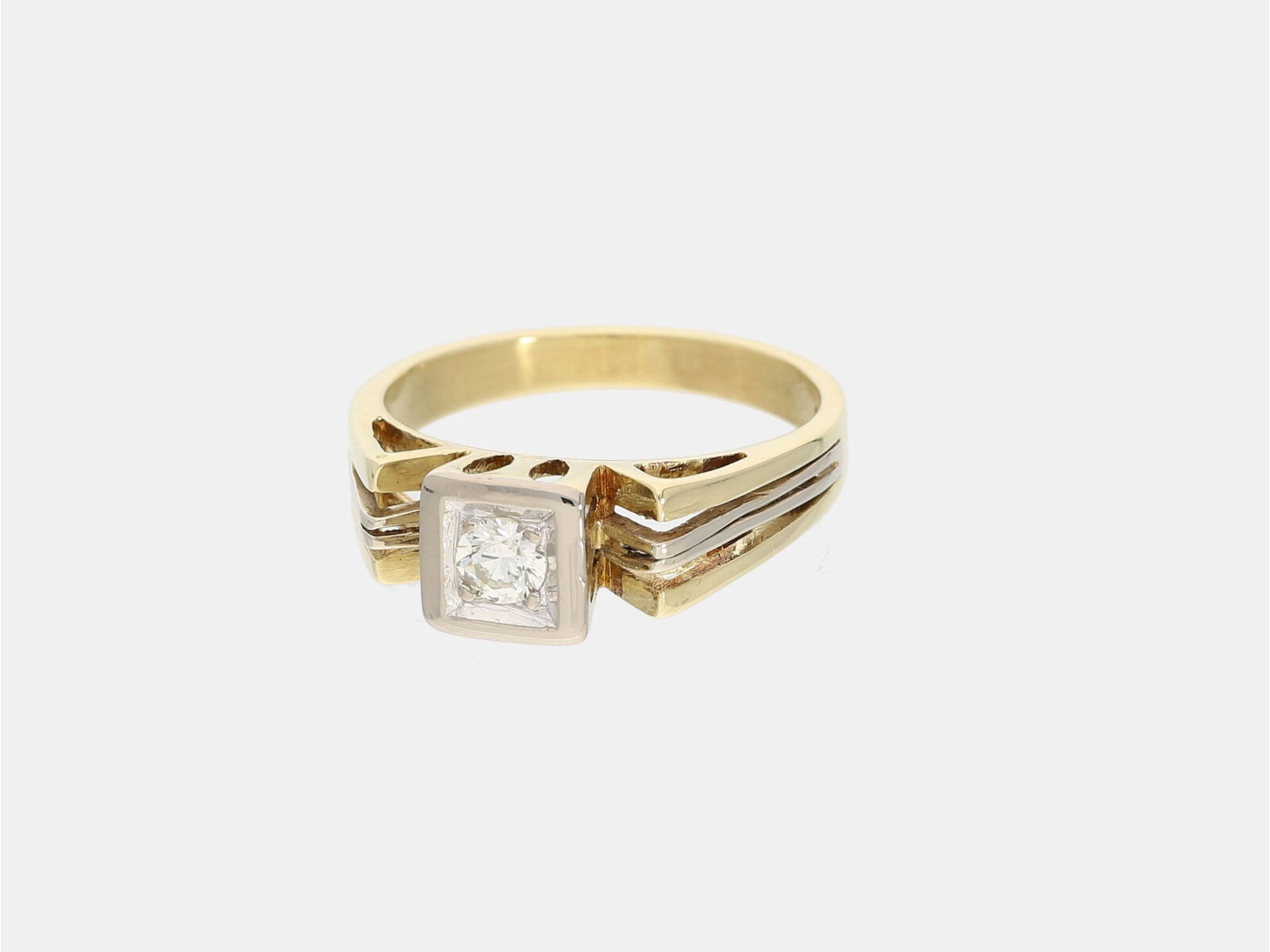 Ring: ausgefallener Brillant/Goldschmiedering, ca. 0,23ct, Ca. Ø17,5mm, RG55, ca. 4,8g, 14K Gold, du