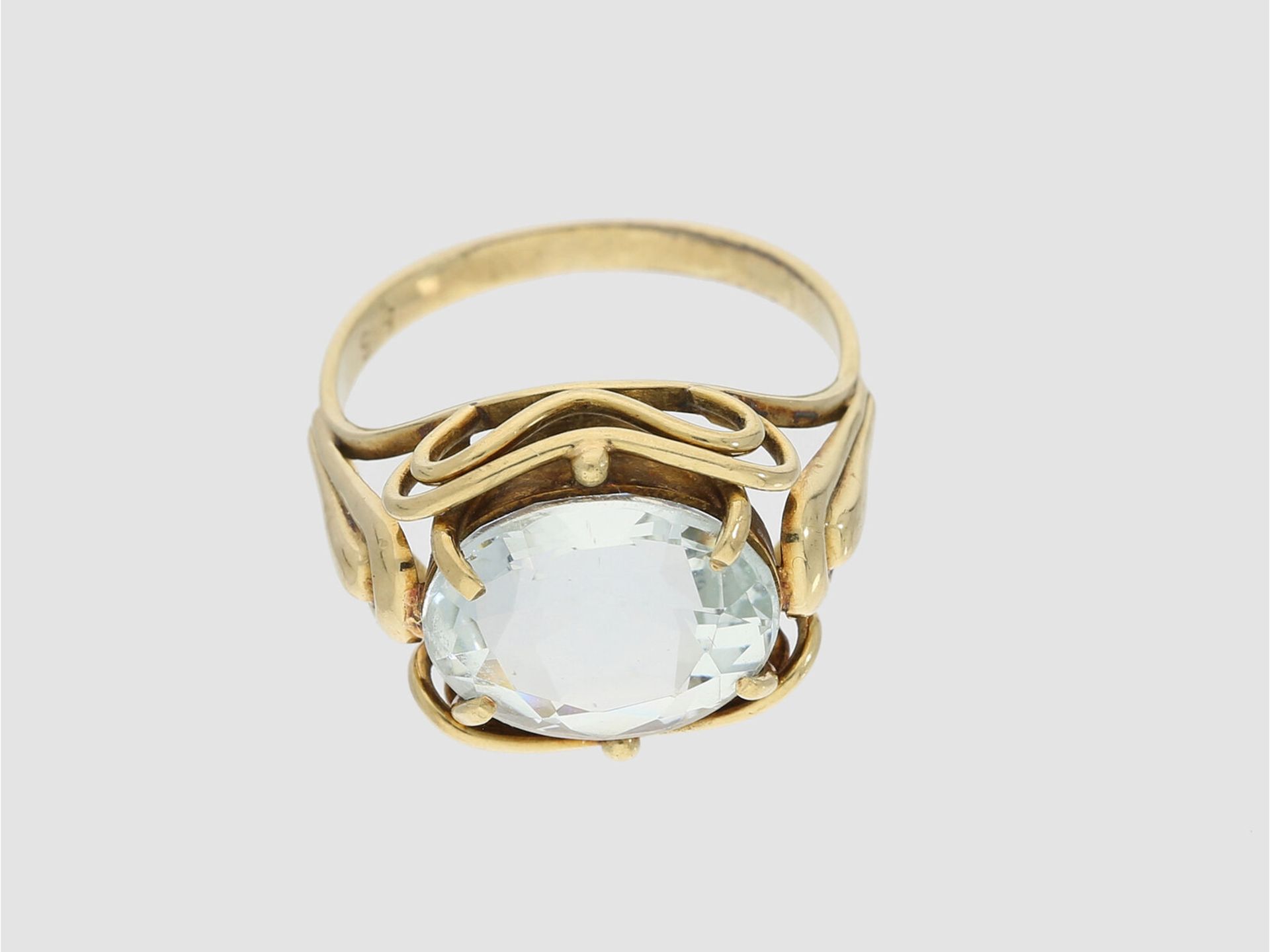 Ring: vintage Aquamarinring, 14K Gold