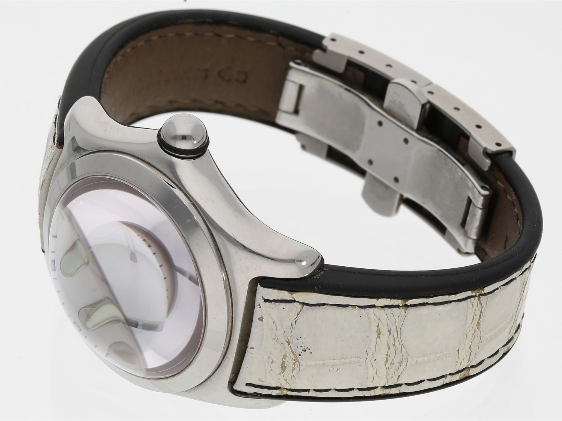 Armbanduhr: interessante Damenuhr aus dem Hause Corum "Bubble" Ref: 39.150.20 - Bild 2 aus 3