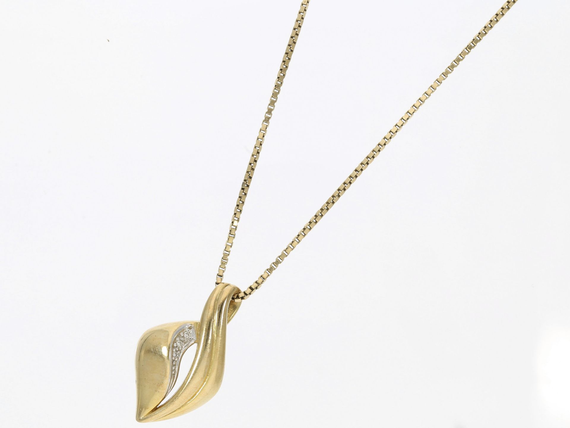 Kette/Collier: attraktives gelbgoldenes vintage Collier mit kleinen Diamanten, 14K Gold