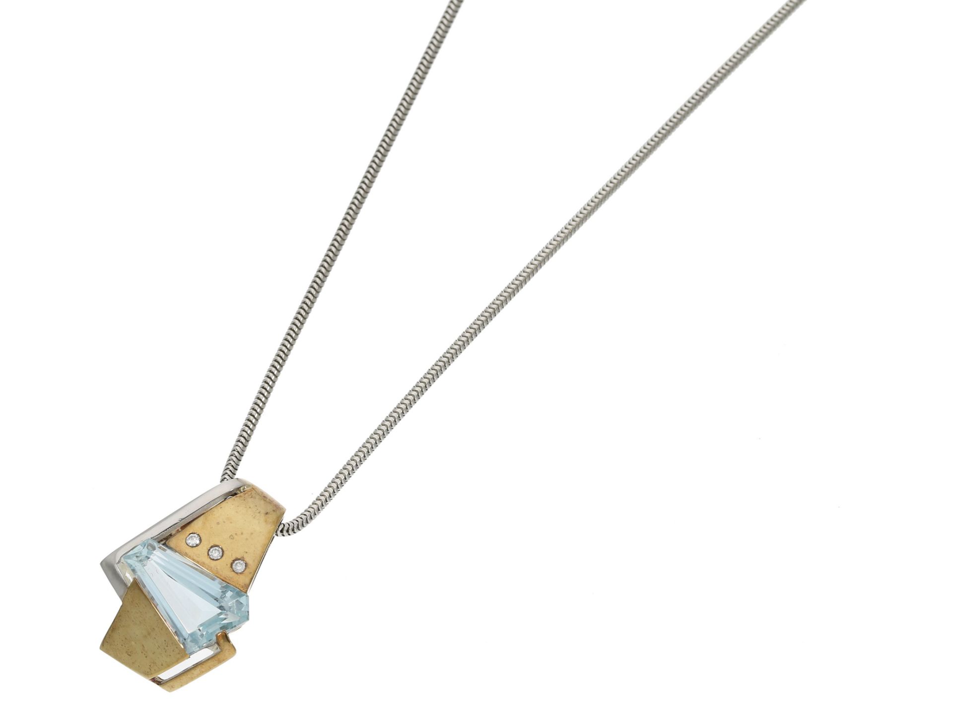 Kette/Collier: schöne Schlangenkette mit dekorativem Aquamarinanhänger und Brillanten, 14K Gold