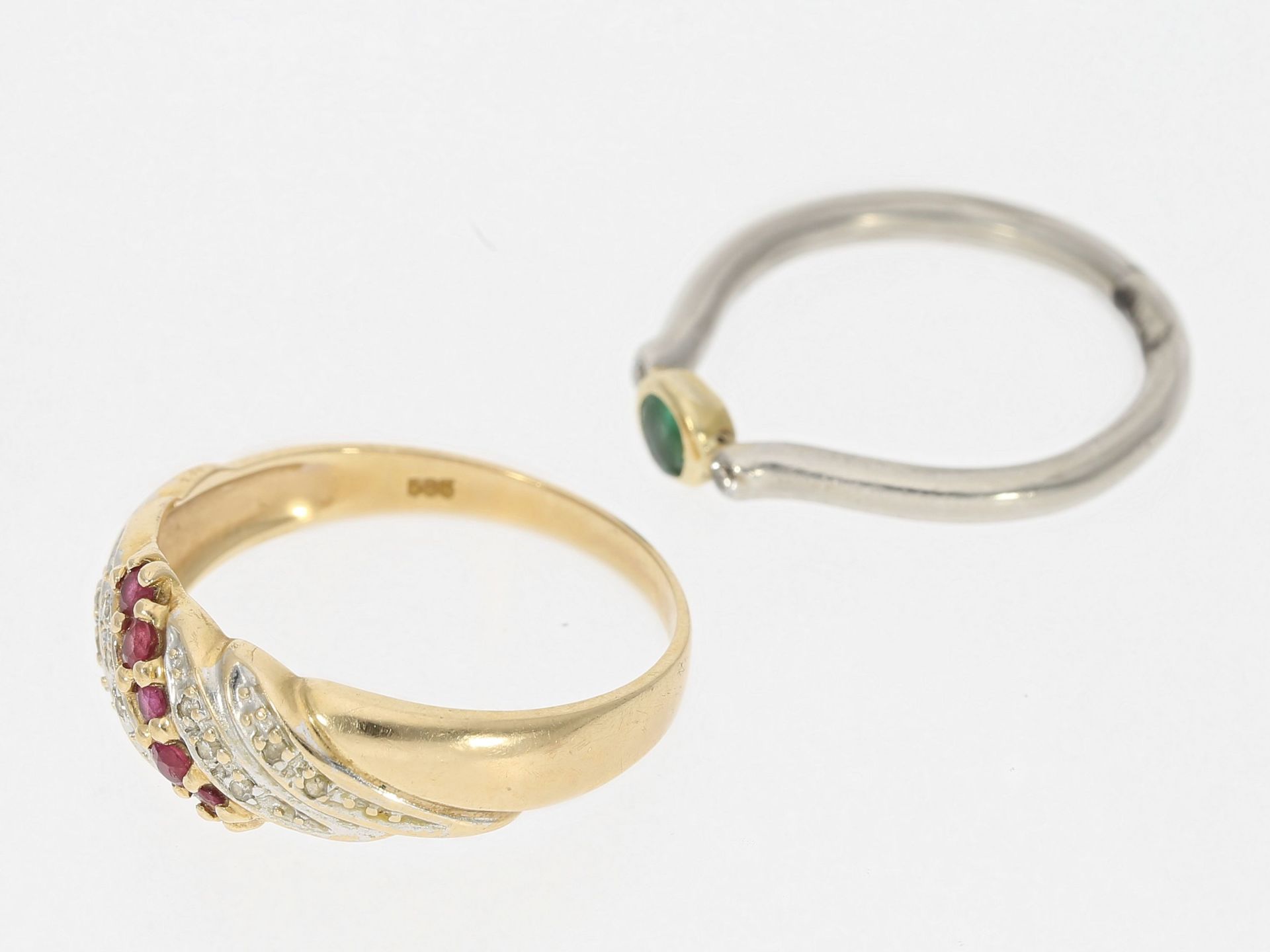 Ring: 1 kleiner Platin-Goldschmiedering und 1 vintage Rubinring, 14K,18K und Platin - Image 2 of 2