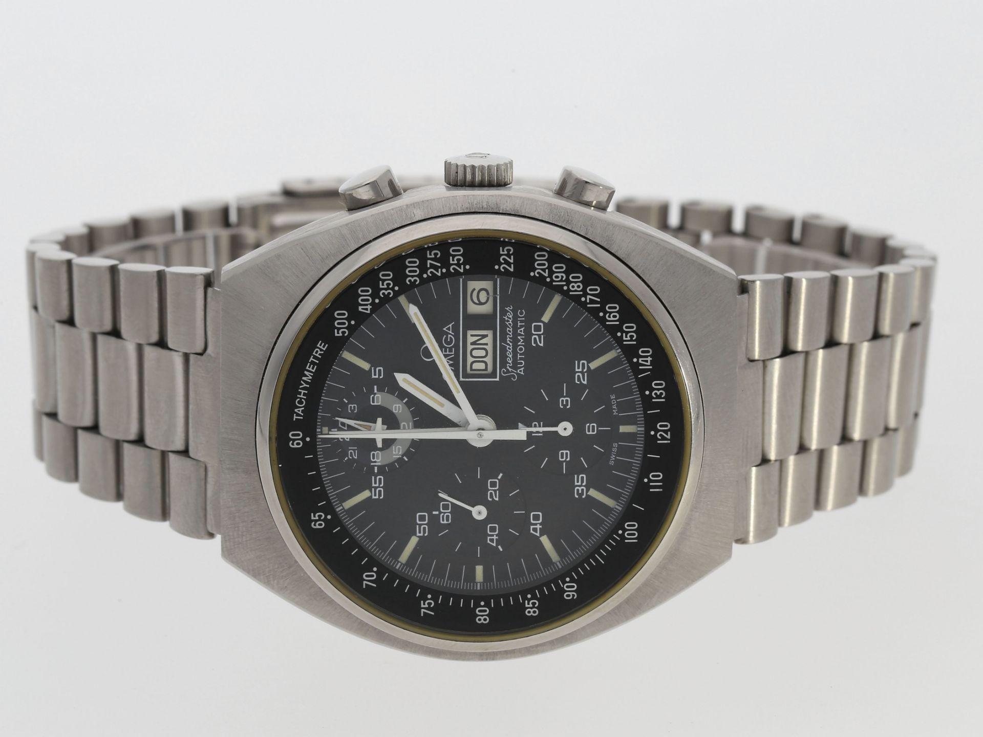 Armbanduhr: gesuchter automatischer Chronograph, Omega Speedmaster Mark 4,5, Ref. 176.0012, 80er-Jah