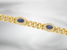 Bracelet: very high quality solid curb bracelet with sapphire cabochons and diamonds, total approx. 