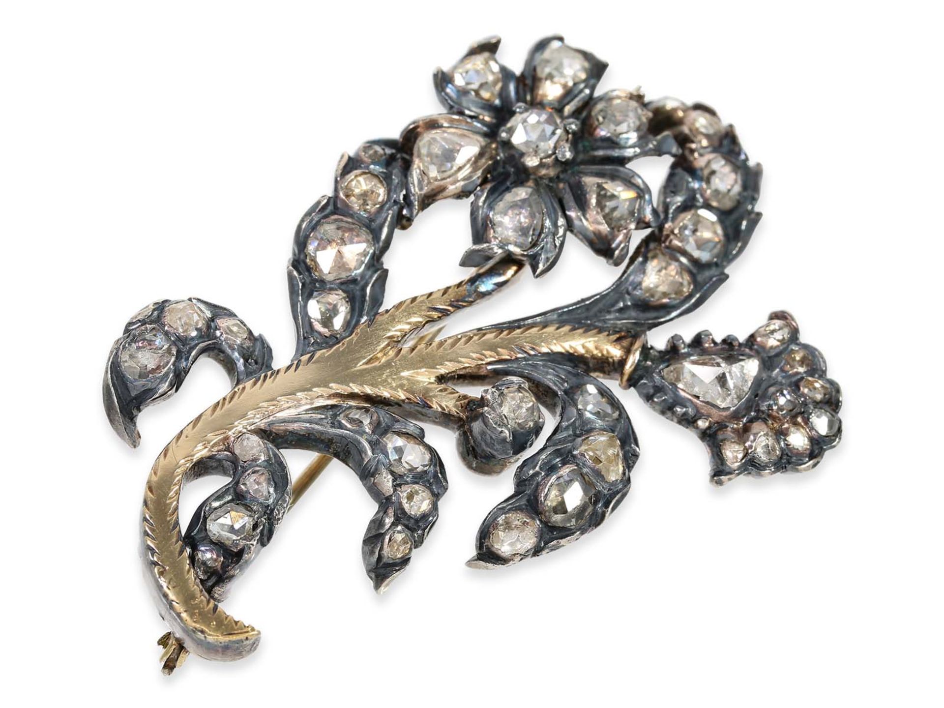Brooch: interesting antique flower brooch with diamond roses, 14K gold / silver - Image 2 of 4