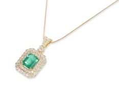 Necklace/Collier/Pendant: mint gold necklace with emerald/brilliant pendant clip, total approx. 3.11