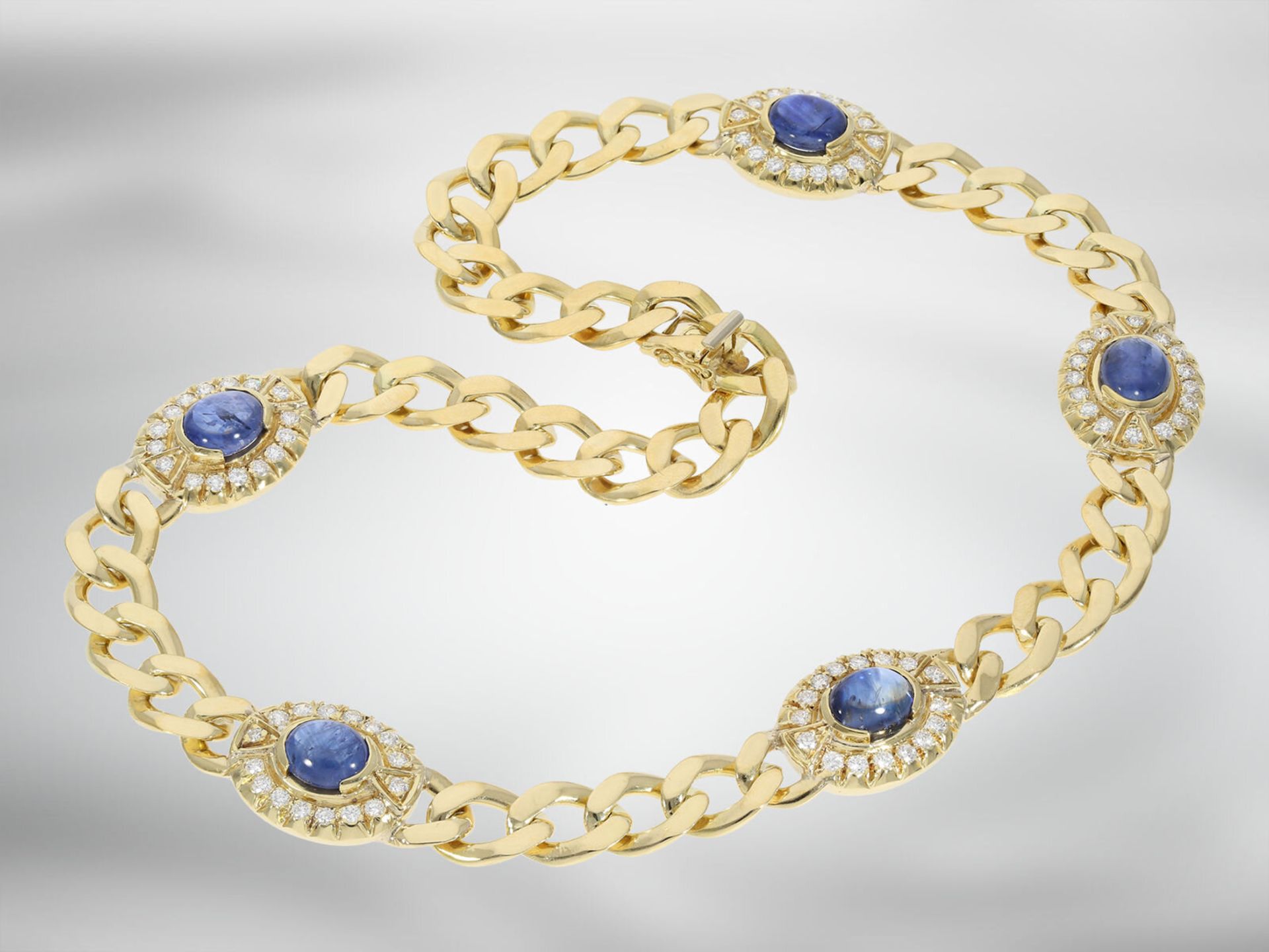 Necklace/Collier: like new very decorative necklace with sapphires and diamonds, total ca. 18,4ct, 1 - Image 4 of 4