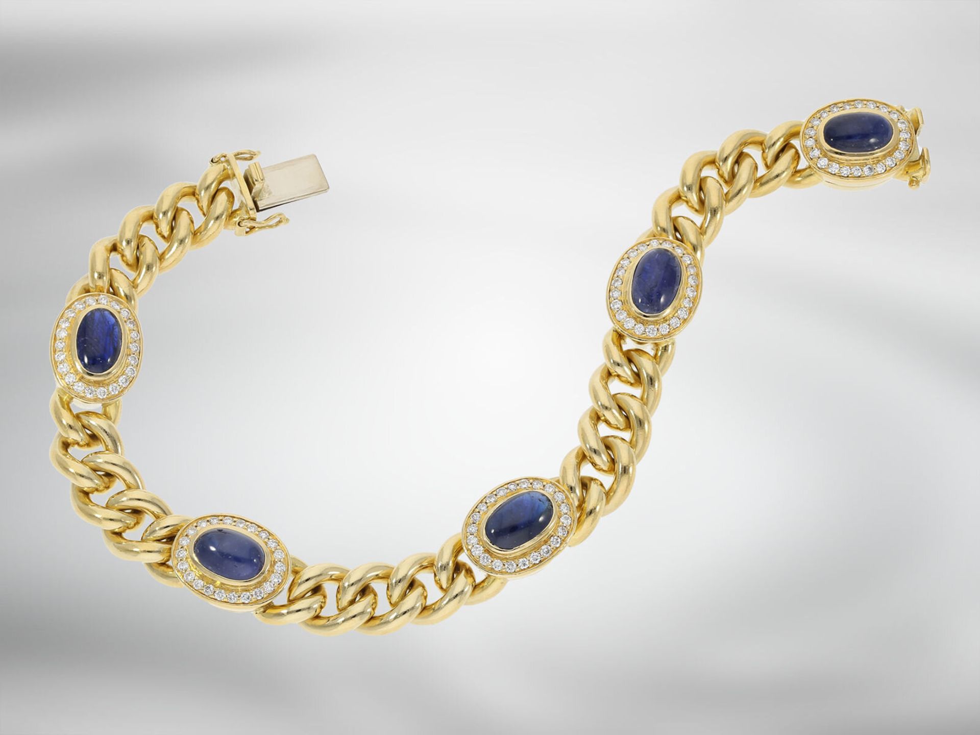 Bracelet: very high quality solid curb bracelet with sapphire cabochons and diamonds, total approx.  - Image 3 of 3