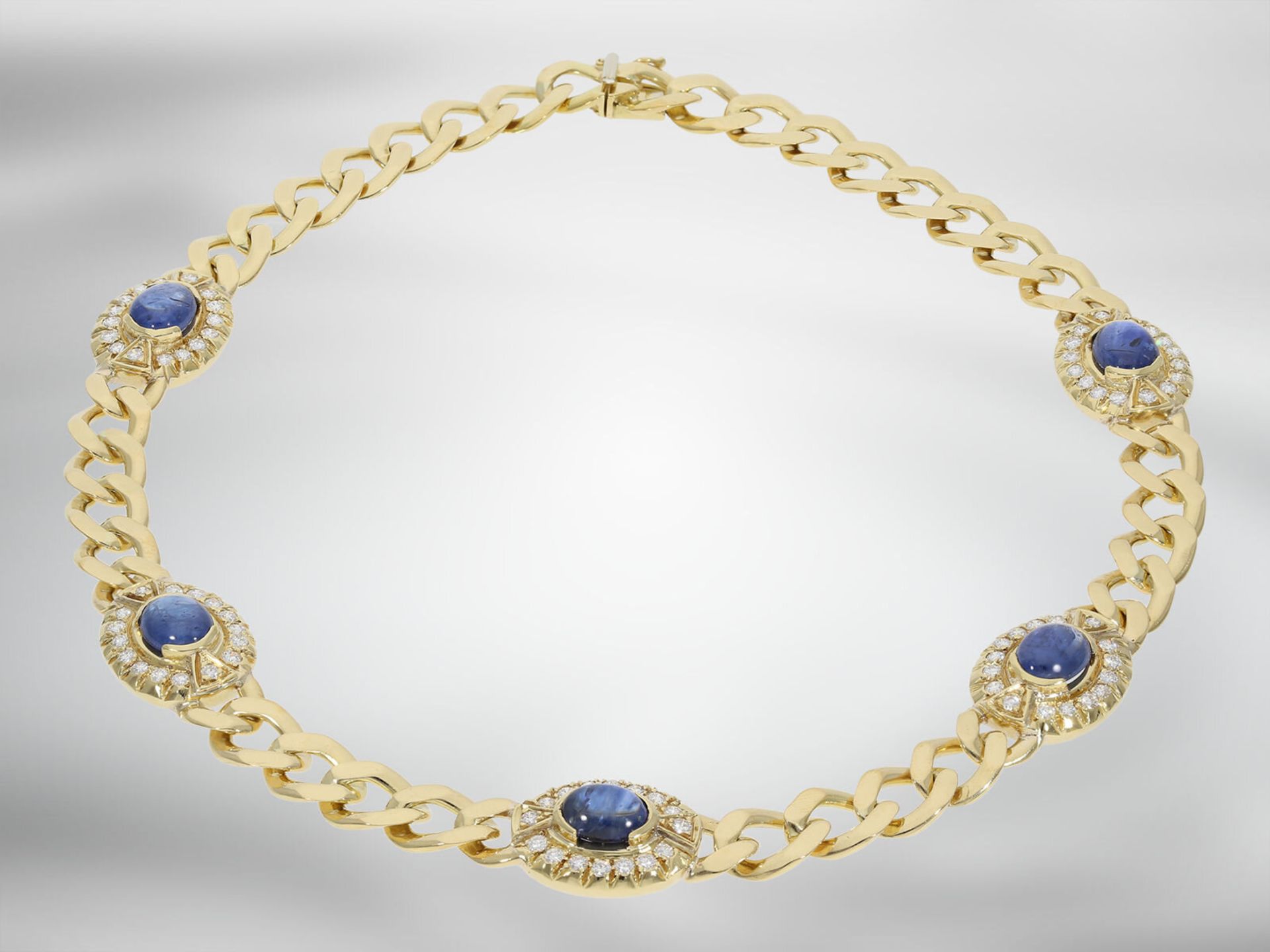 Necklace/Collier: like new very decorative necklace with sapphires and diamonds, total ca. 18,4ct, 1 - Image 3 of 4