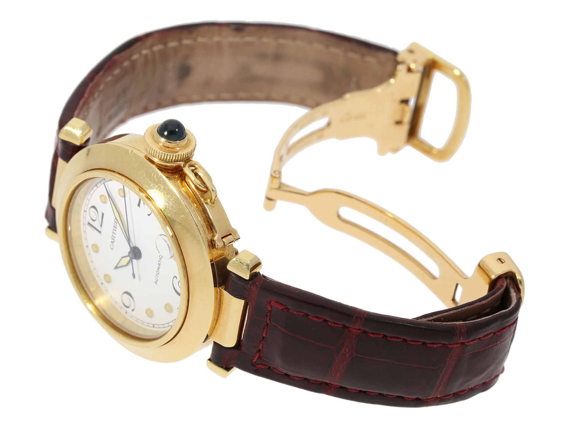 Wristwatch: luxury Cartier Pasha Automatic Medium Ref.1035, 18K gold with original strap, from a pri - Image 2 of 5