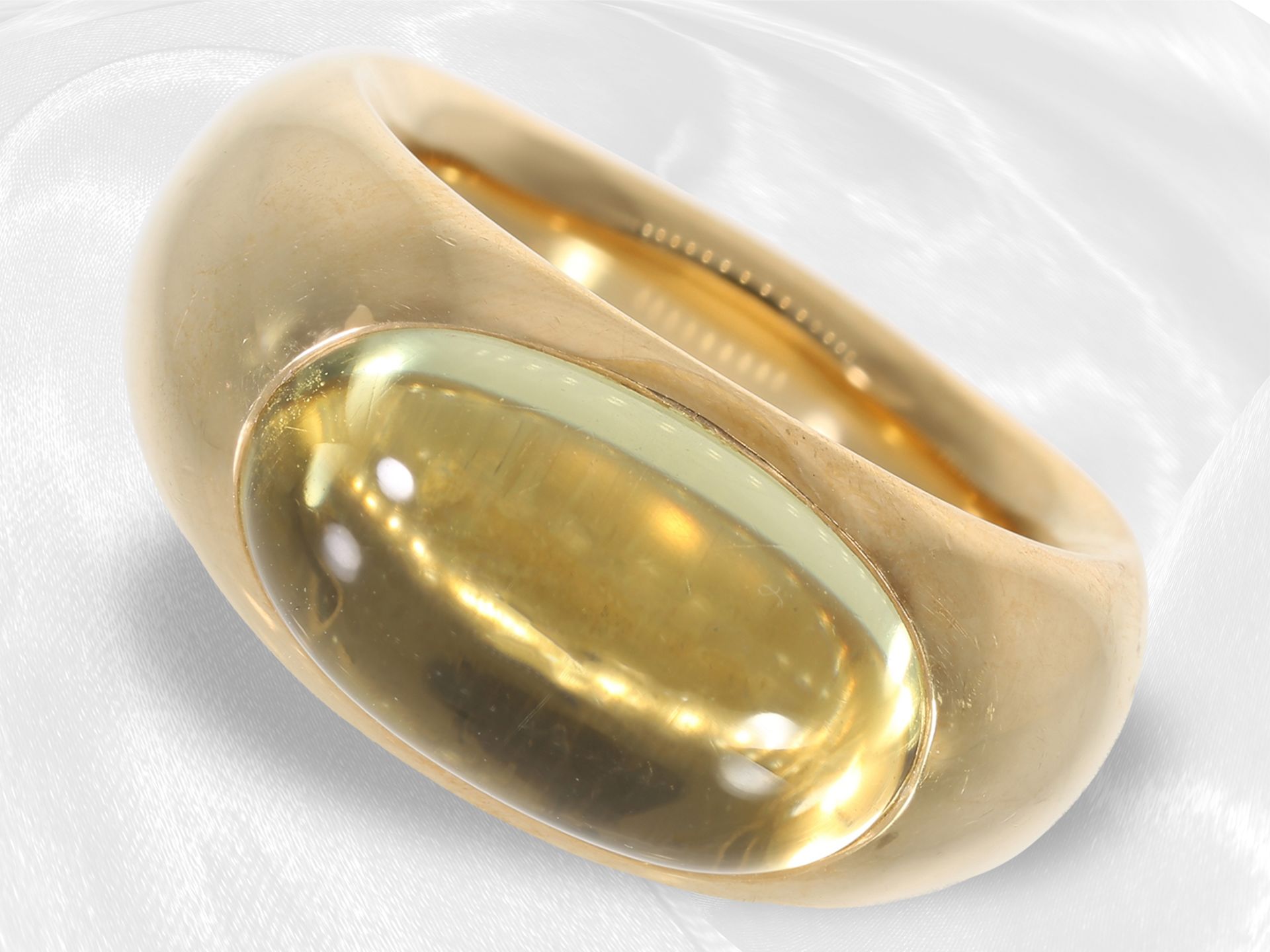 Ring: massiver und schwerer Goldschmiedering von Wempe mit schönem Citrin - Bild 3 aus 4